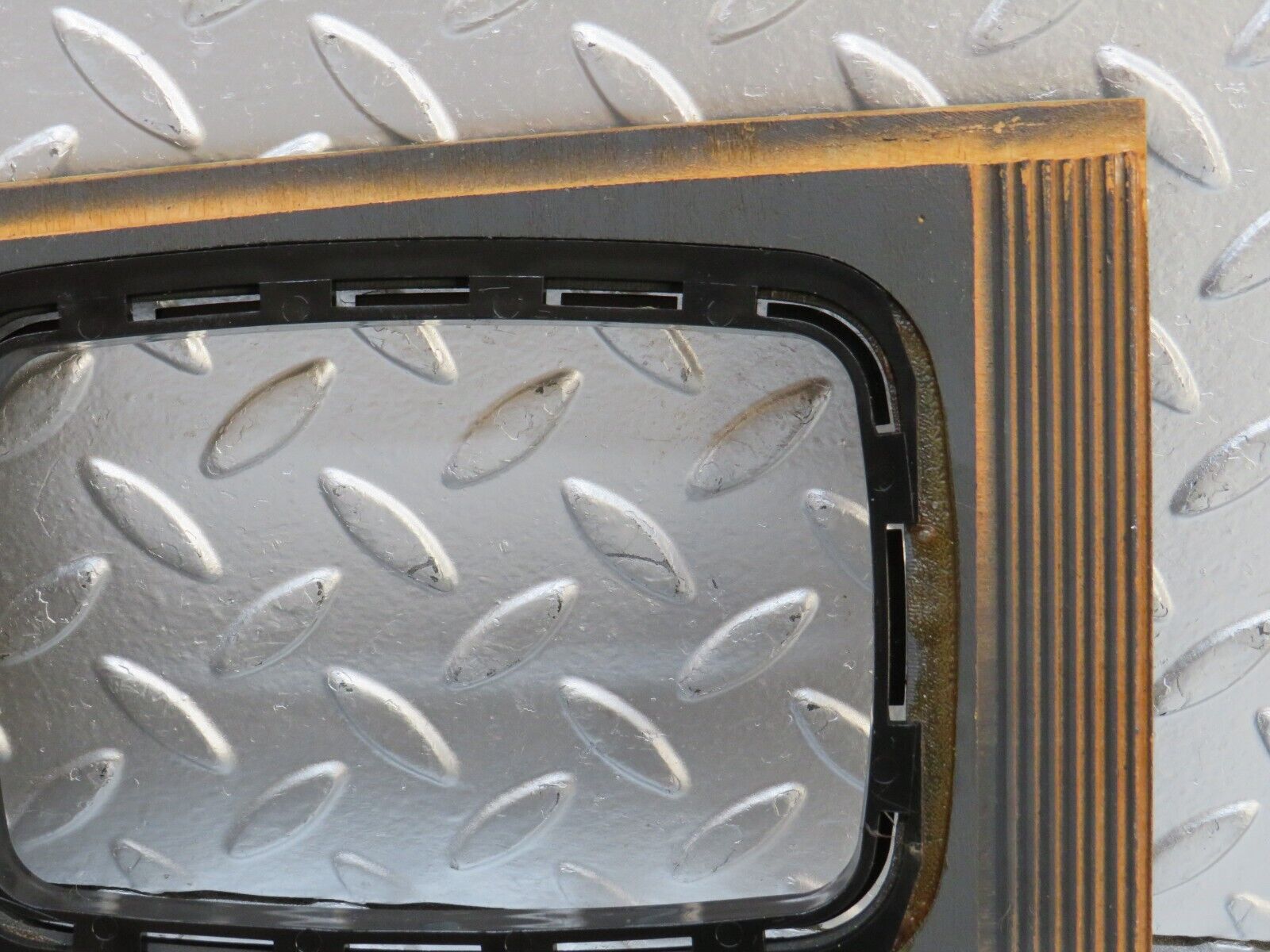 28265 Mercedes-Benz S123 240D Wagon Centre Console Wood Panel