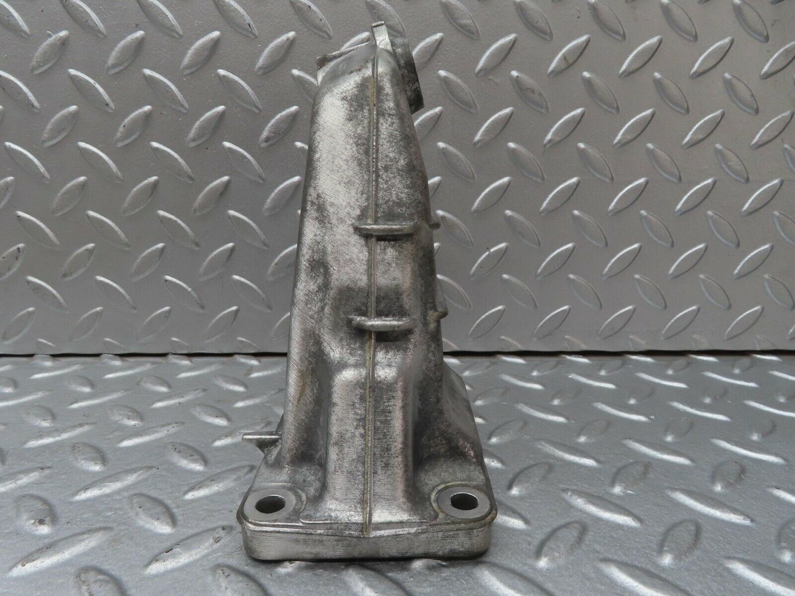 13397 Mercedes-Benz W220 S430 Engine Mount Bracket Right Side 1132230304