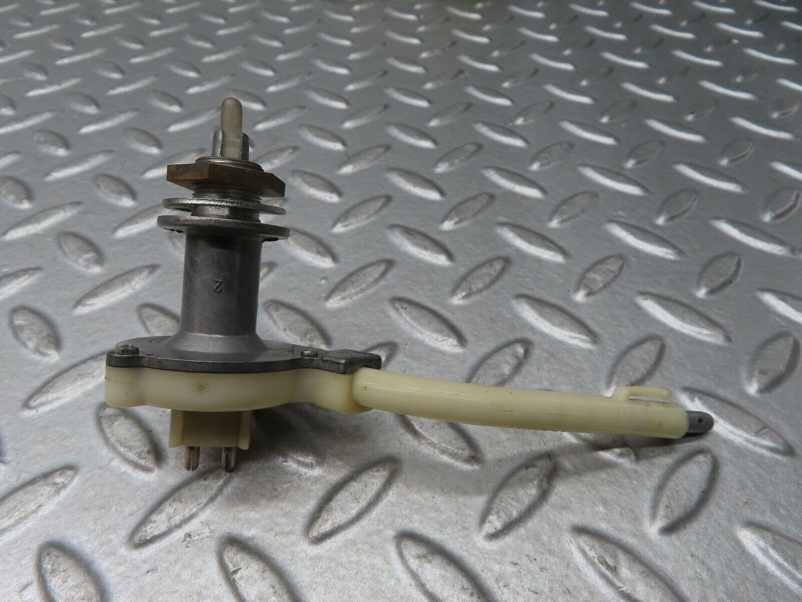 19209 Mercedes-Benz W123 300D Heater Regulator 1238300485