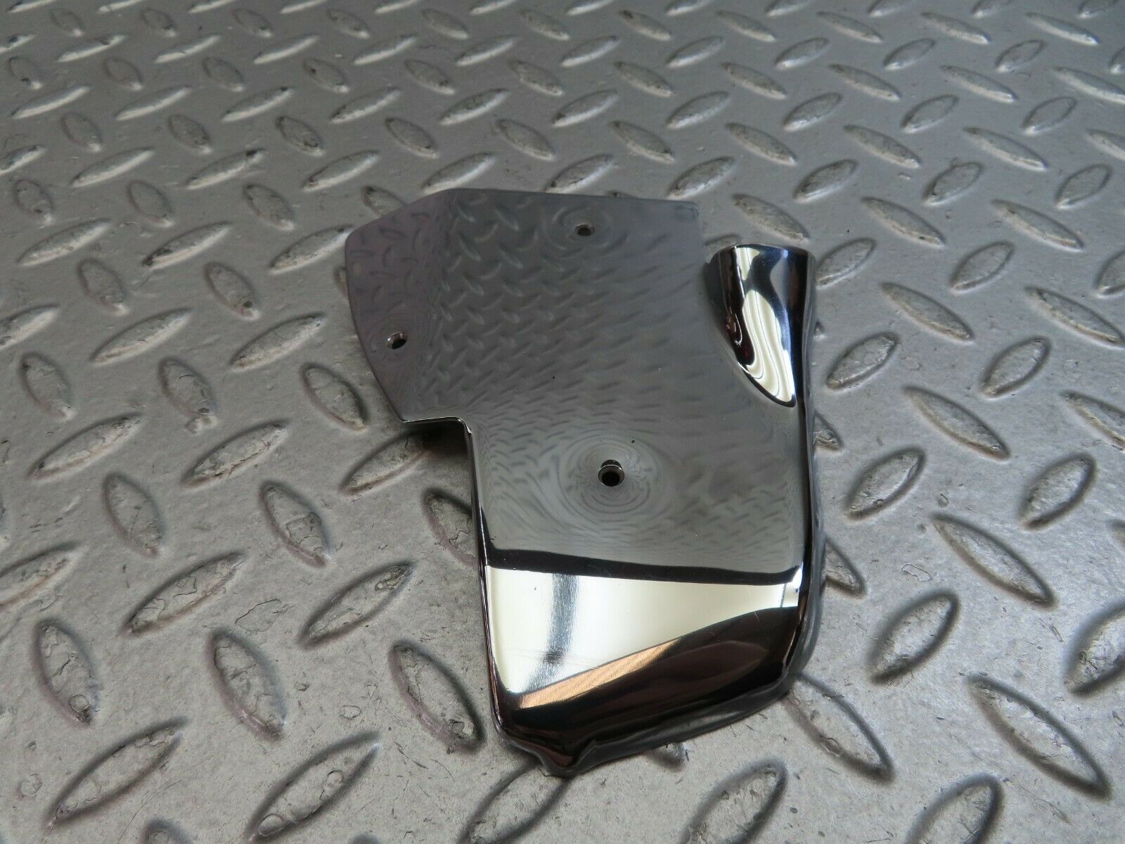 9596 Mercedes-Benz C123 280CE Coupe B Pillar Chrome Cover Plate Left Side