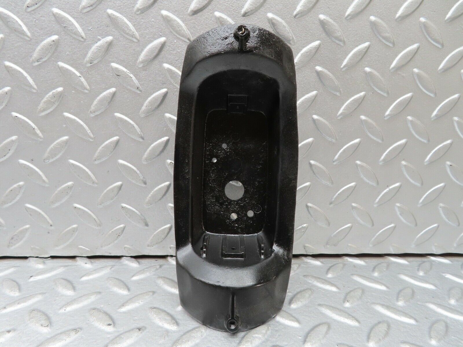 18884 Mercedes-Benz W121 190b Ponton Tail Light Housing 101808200664