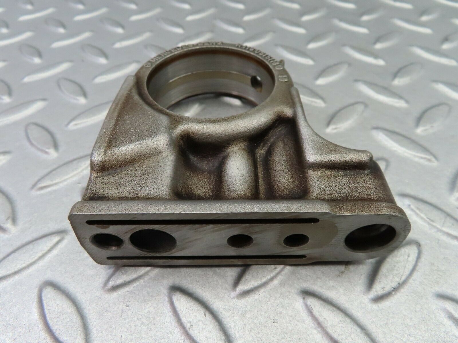 6294 Mercedes-Benz W126 380SE Camshaft Bearing Tower 1160515118