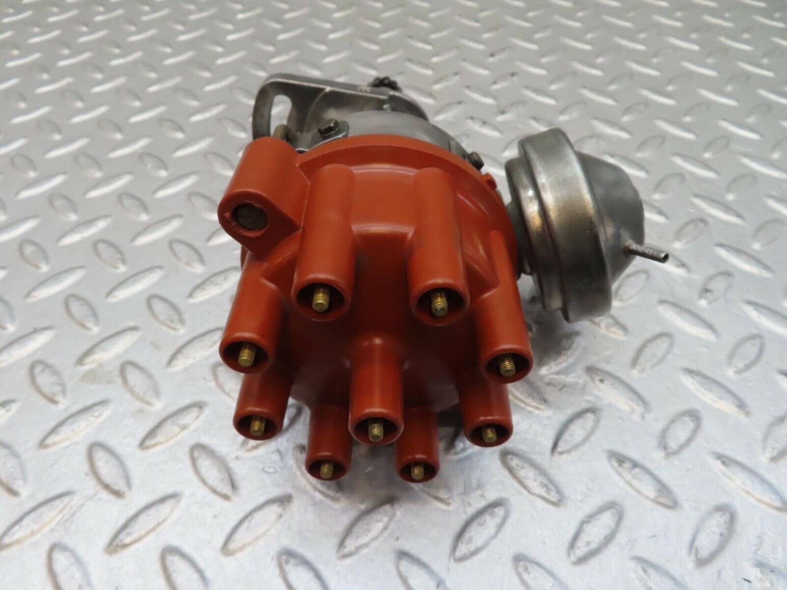 14349 Mercedes-Benz W116 350SE Ignition Distributor Bosch 0237404003