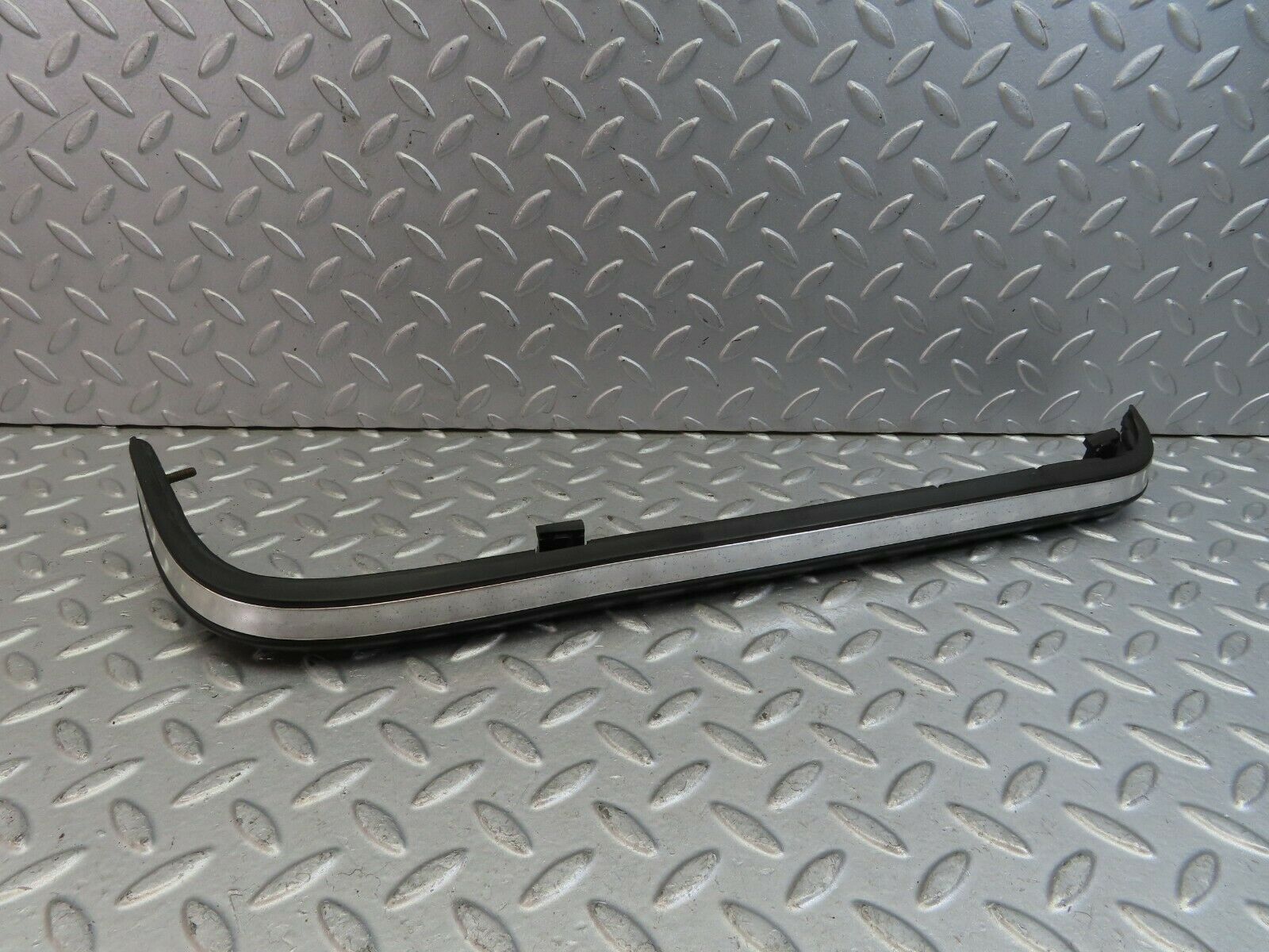 9608 Mercedes-Benz C123 280CE Coupe Tail Light Moulding Trim Left Side