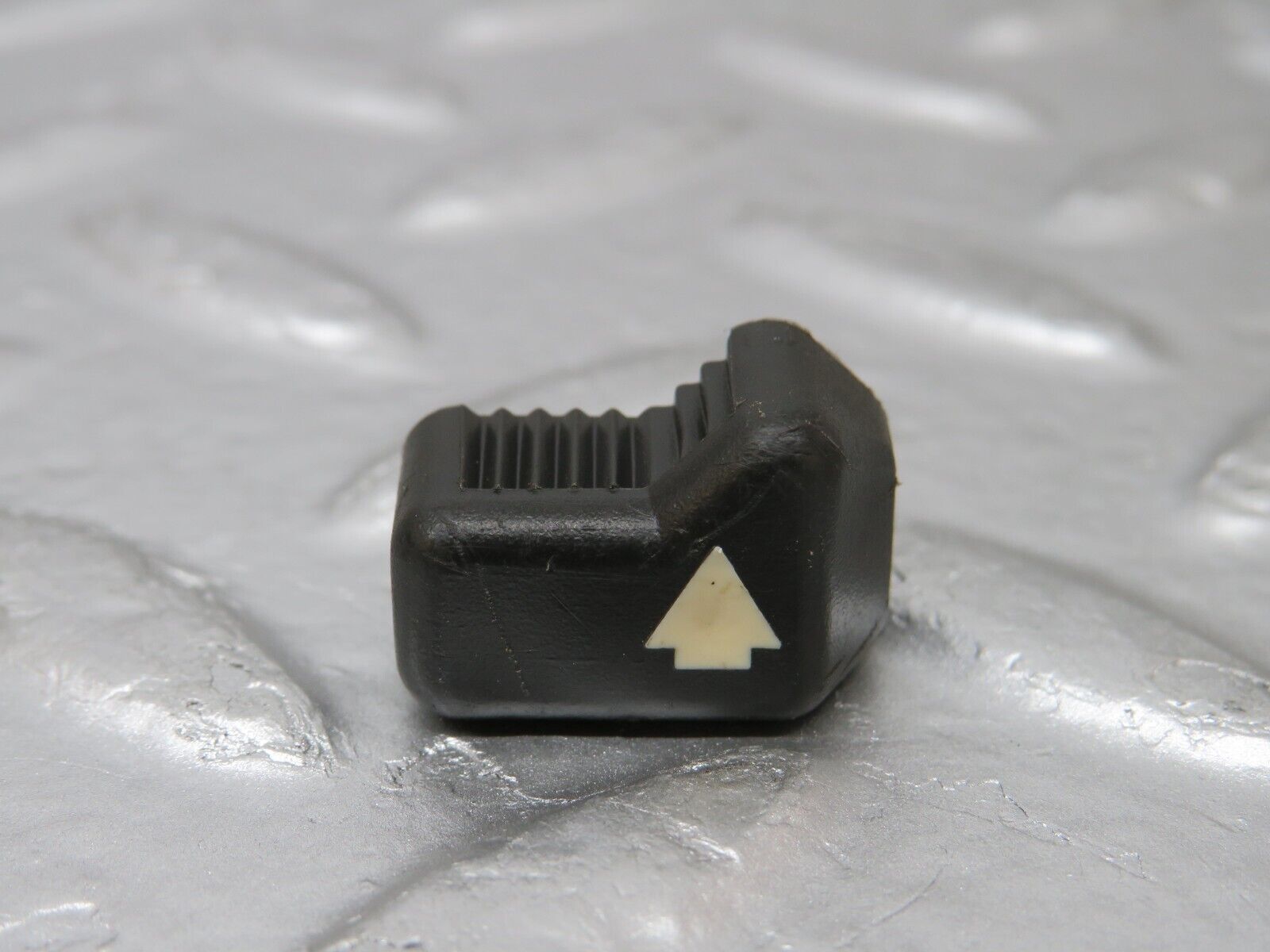 25567 Mercedes-Benz W123 200 Heater Control Knob Set