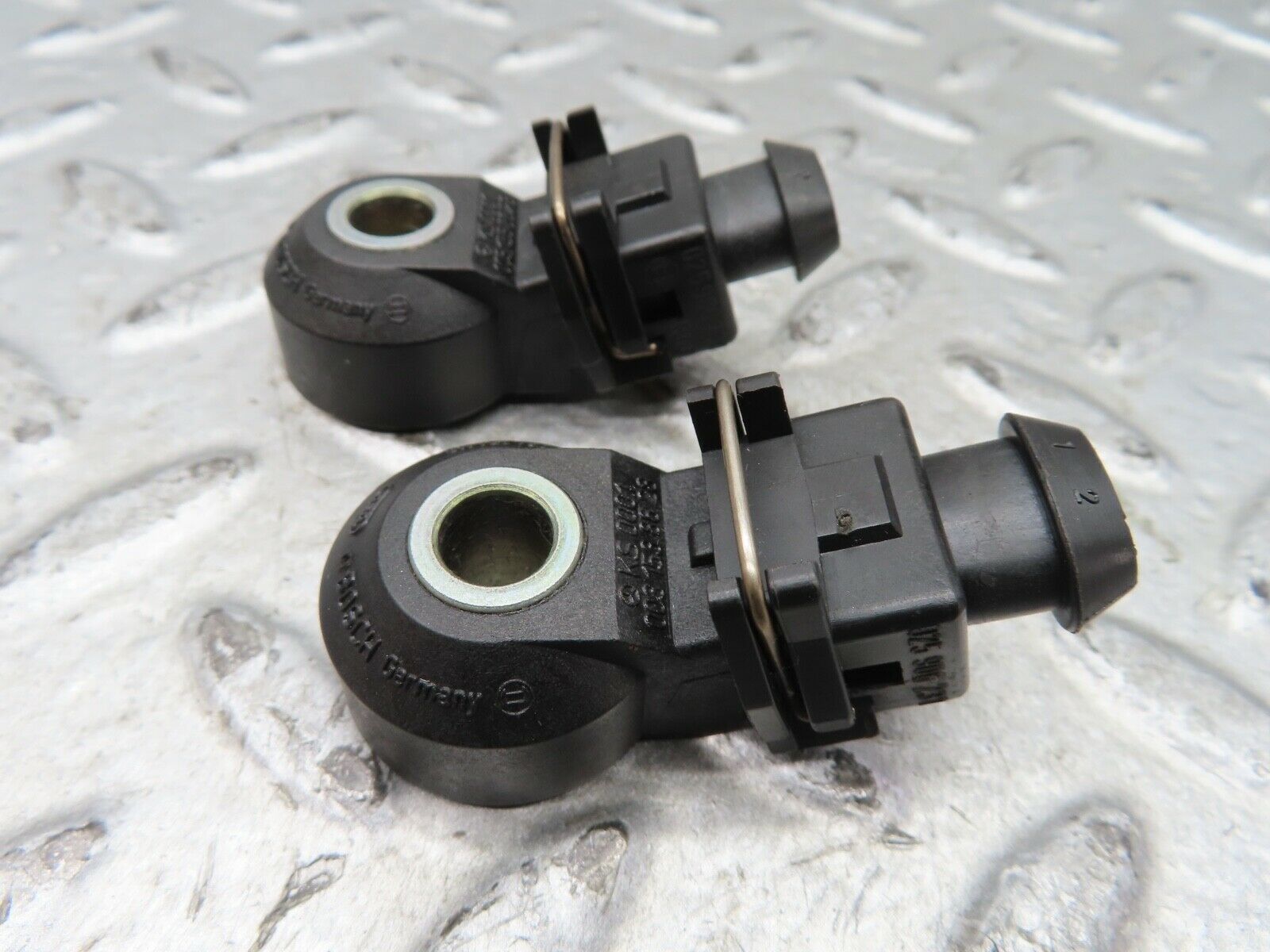 19676 Mercedes-Benz C140 CL420 Coupe Knock Sensor Pair 0261231110