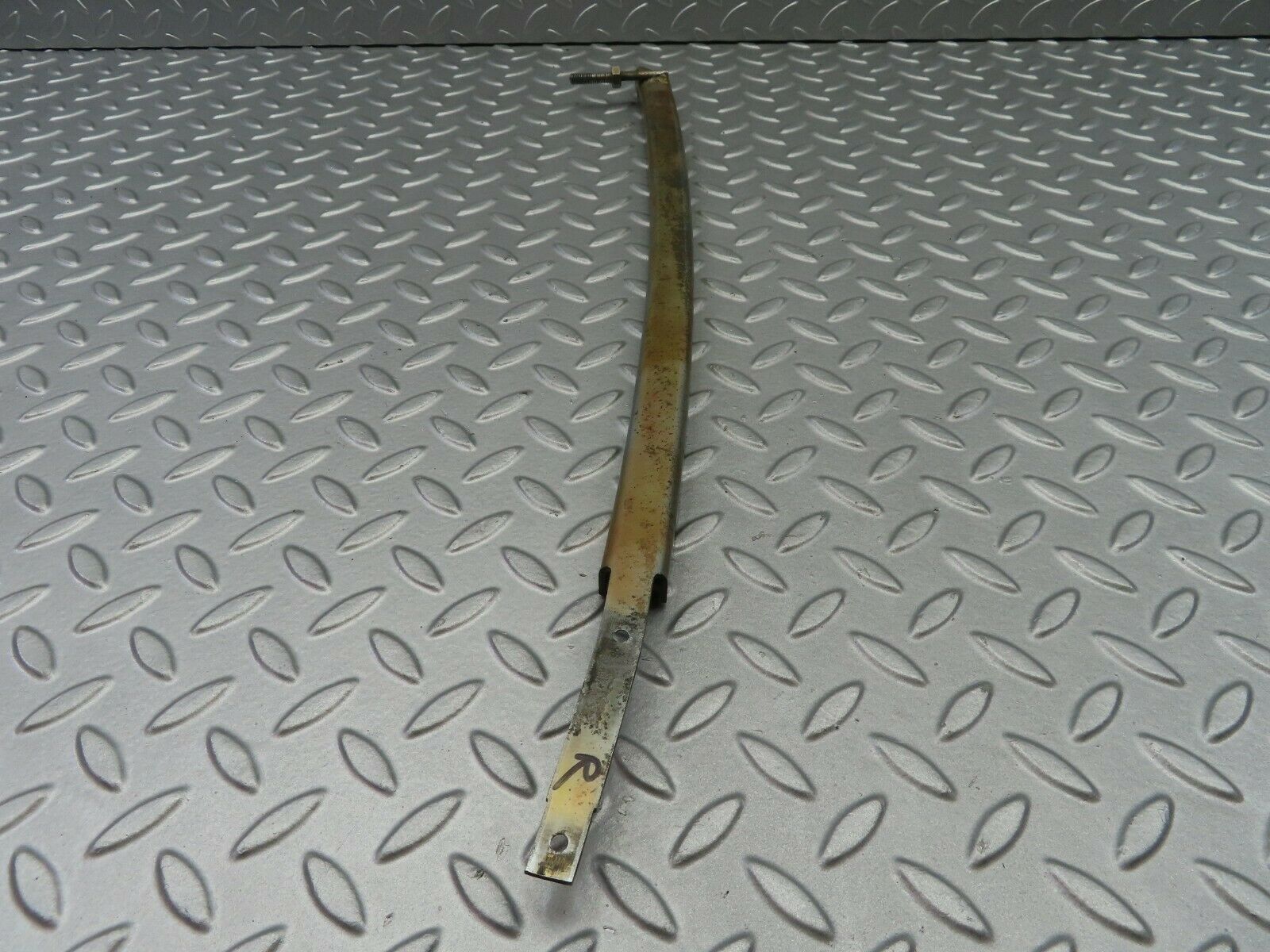 6854 Mercedes-Benz C107 350SLC Coupe Front Right Window Channel