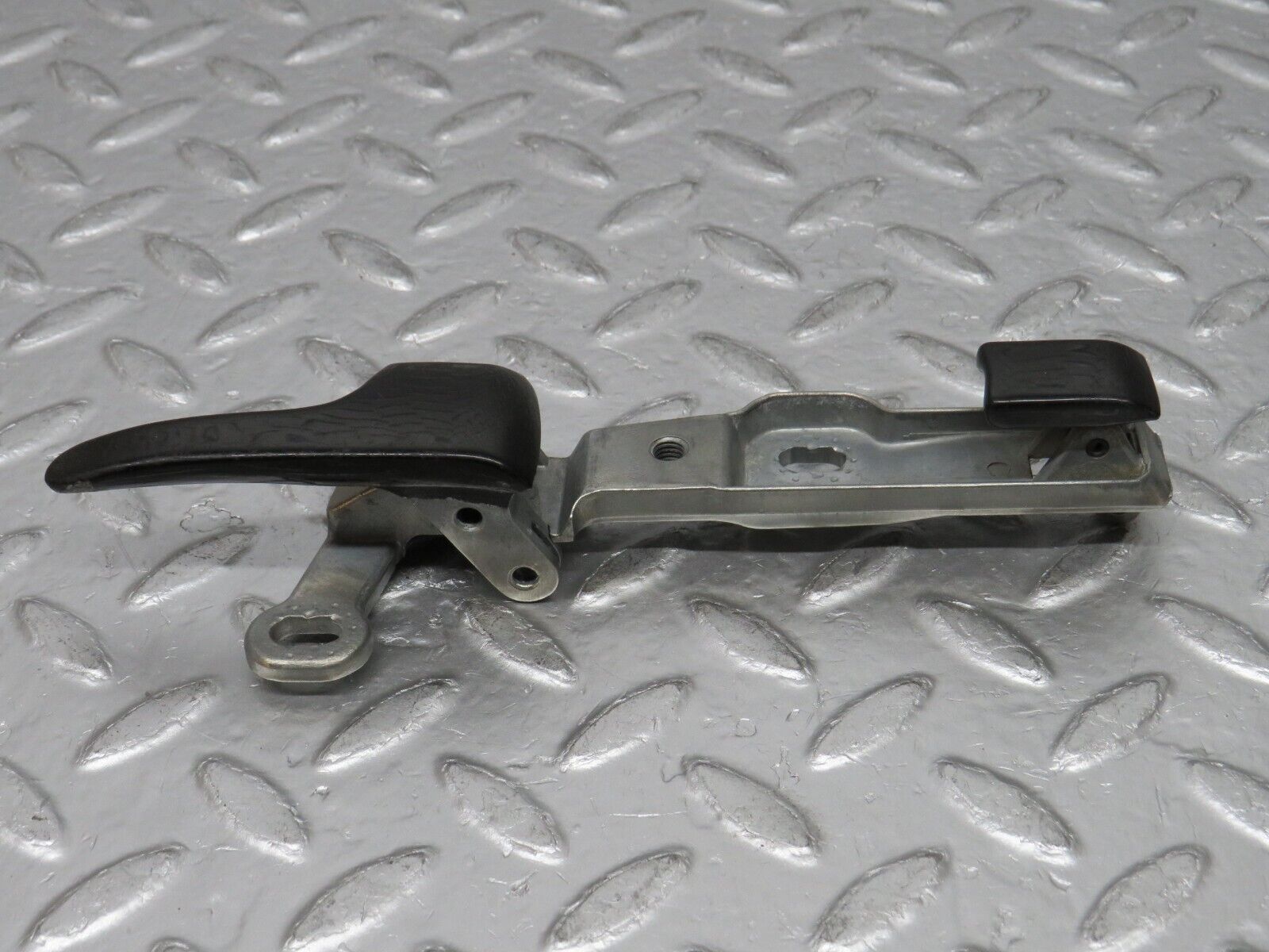 0731 Mercedes-Benz C107 350SLC Coupe Interior Door Handle Right Side