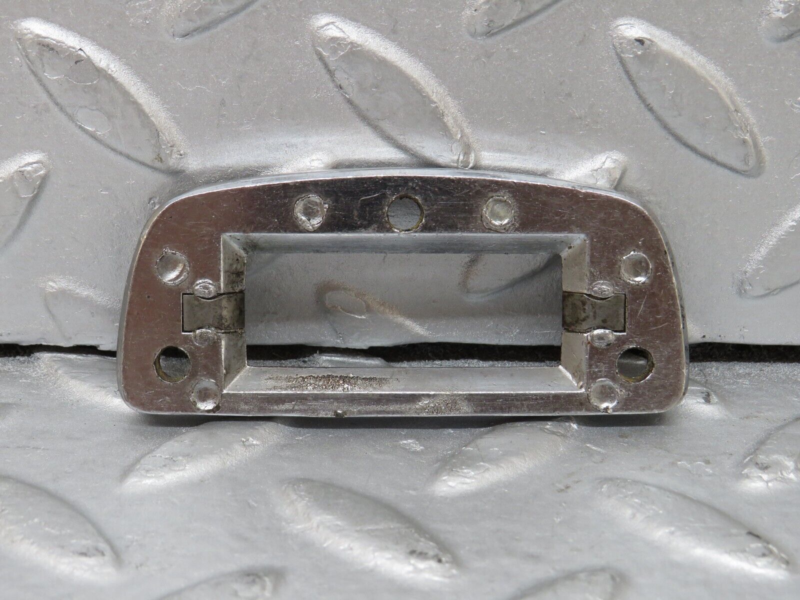 35731 Mercedes-Benz W108 Rear View Mirror Bracket