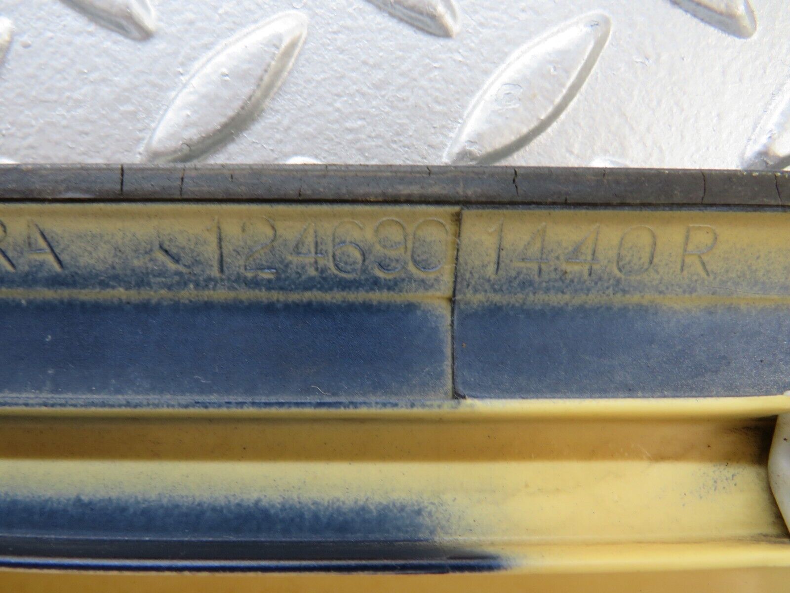 25958 Mercedes-Benz W124 280E Front Right Fender Wing Lower Moulding Trim 1246901440