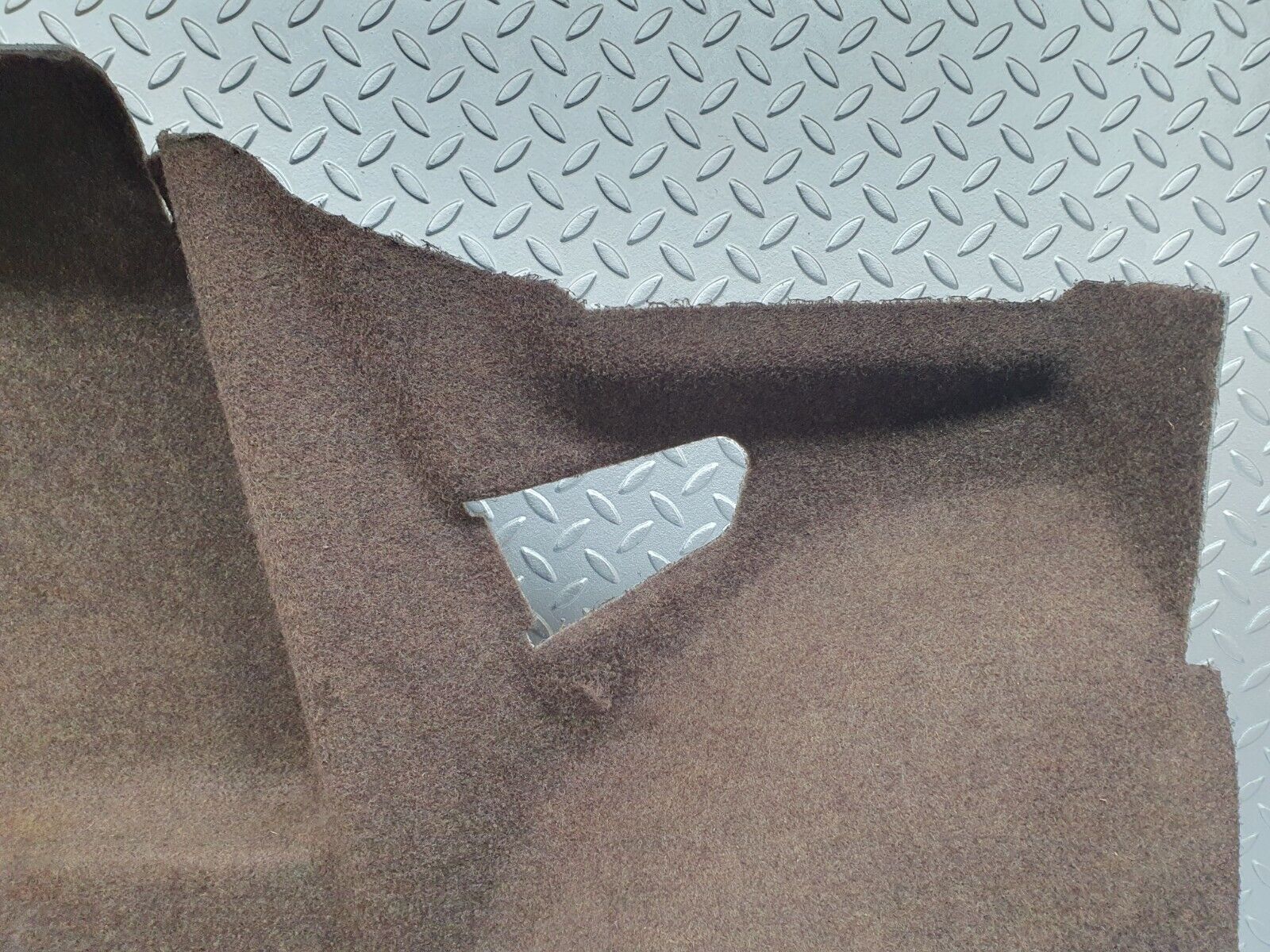 41044 Mercedes-Benz W126 300SE Trunk Cover Panel Left Side Brown