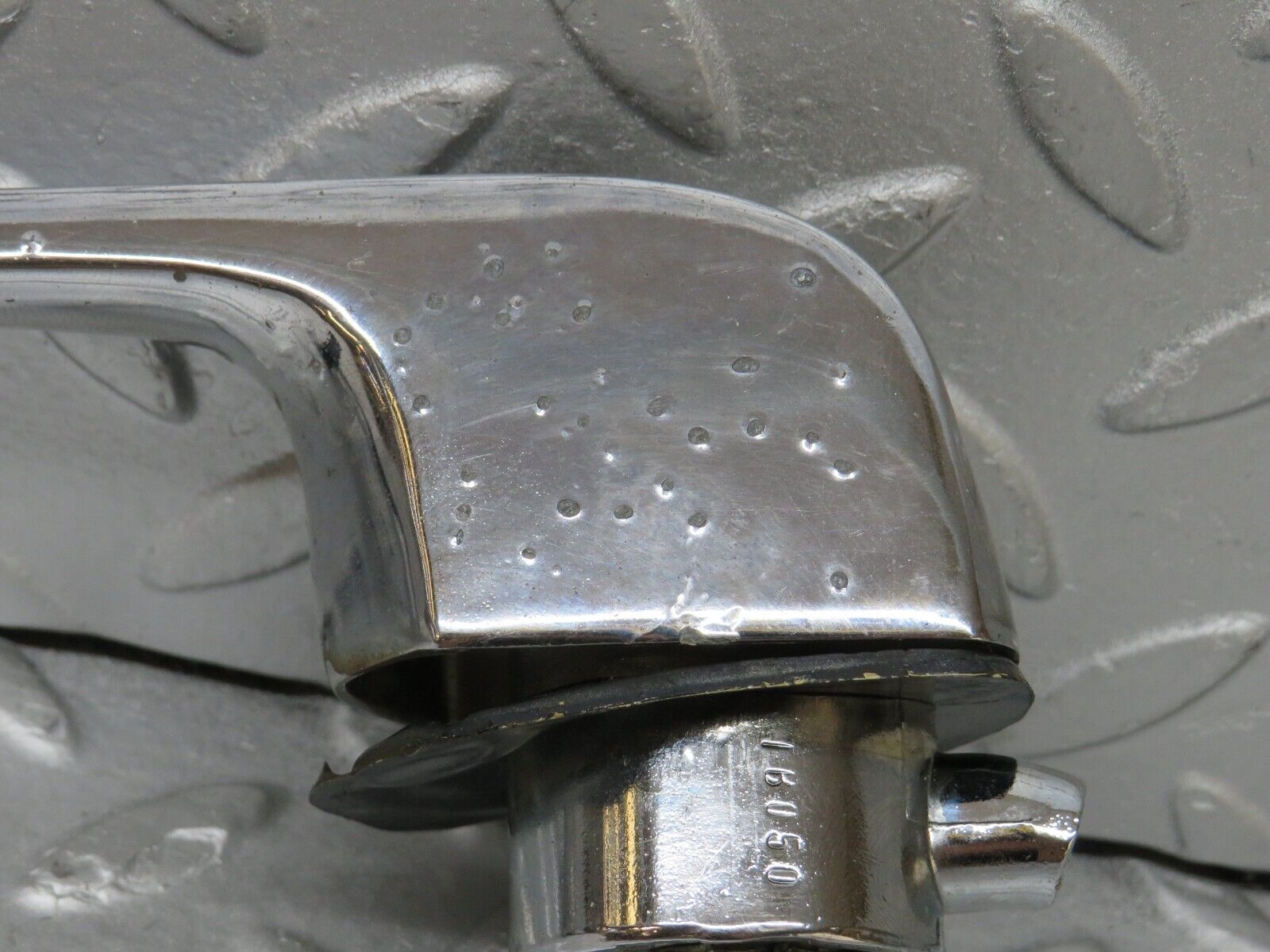 35817 Mercedes-Benz W108 Front Right Chrome Door Handle No Key 1087660801