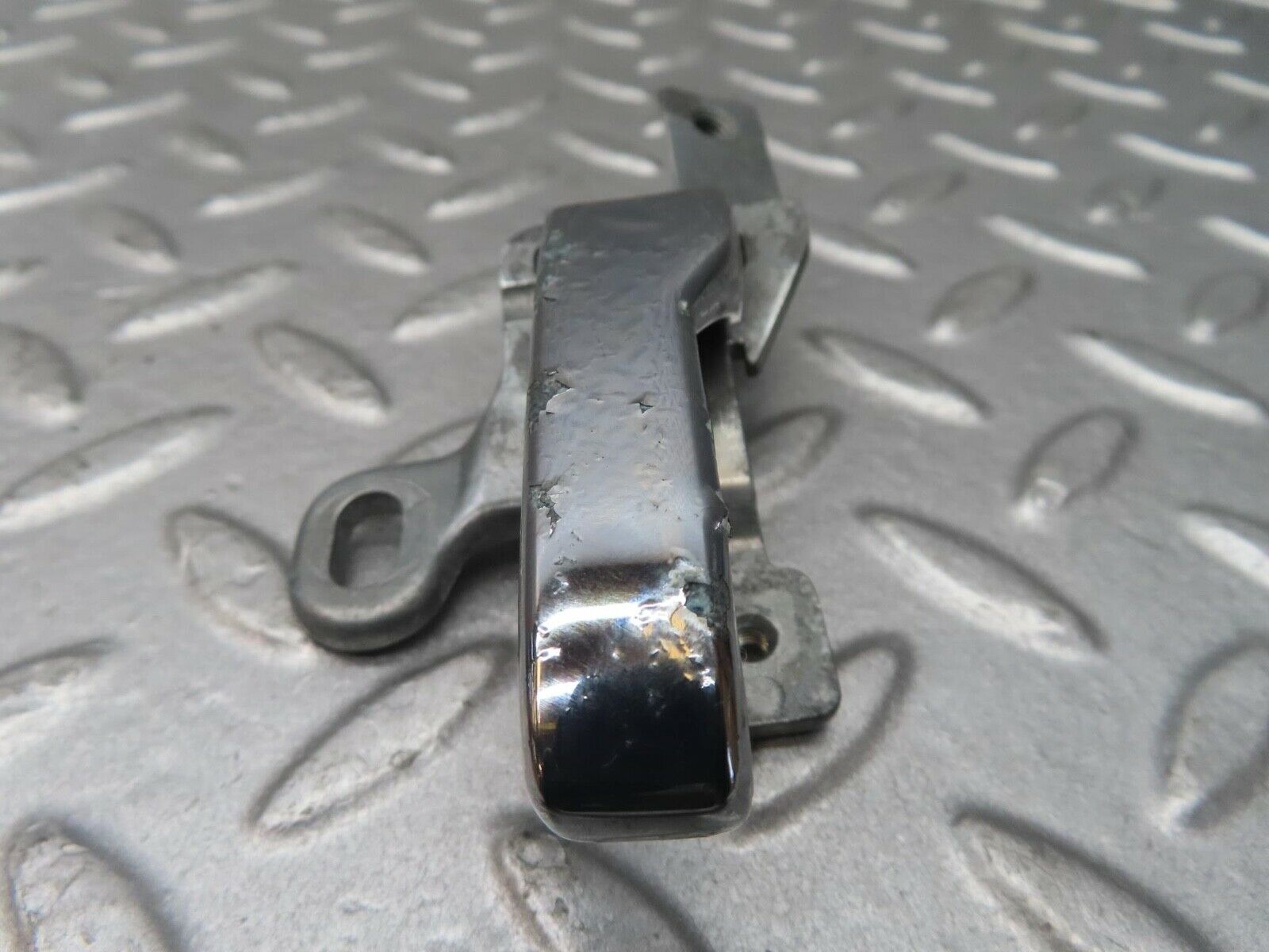 13493 Mercedes-Benz W123 200 Left Interior Door Handle 1237600161