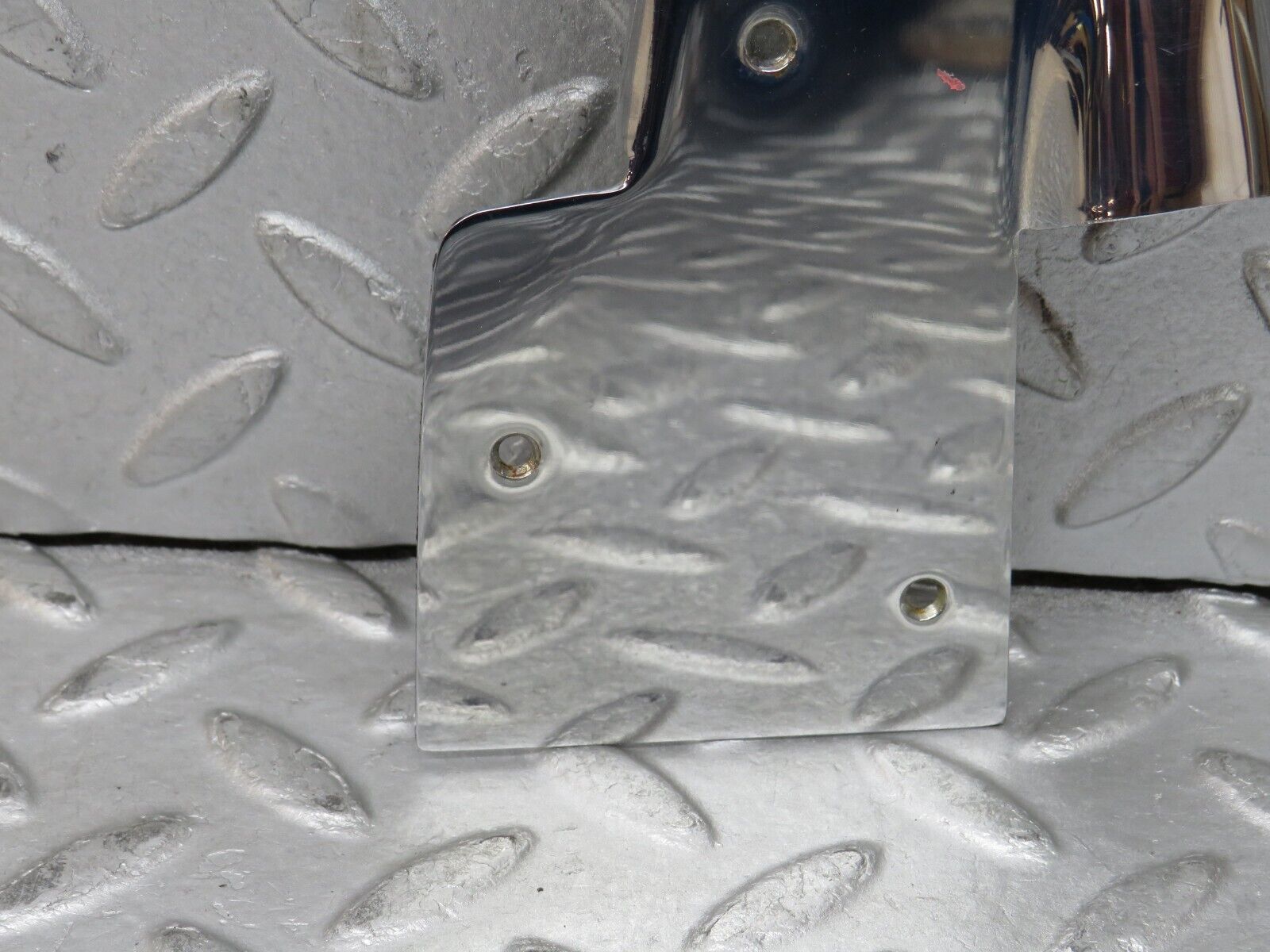 37763 Mercedes-Benz A124 320E Cabriolet B Pillar Chrome Cover Plate Right Side