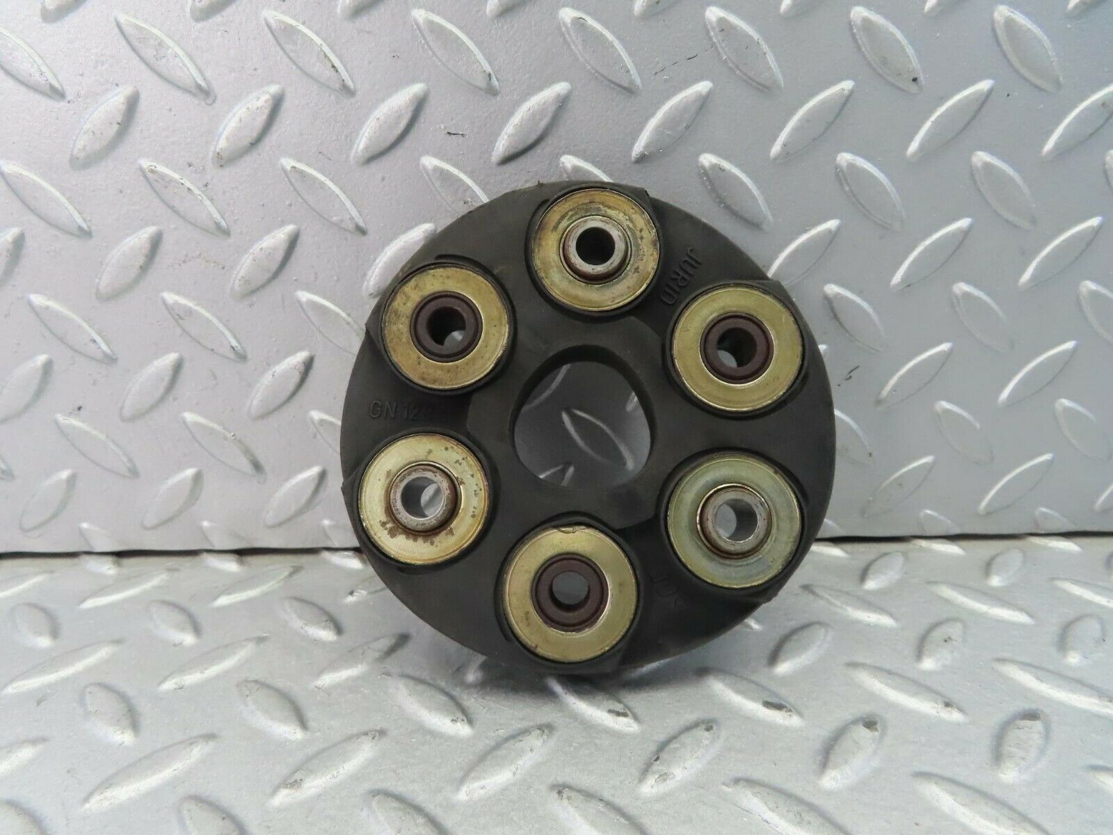 8569 Mercedes-Benz W108 Propshaft Joint 1084110015