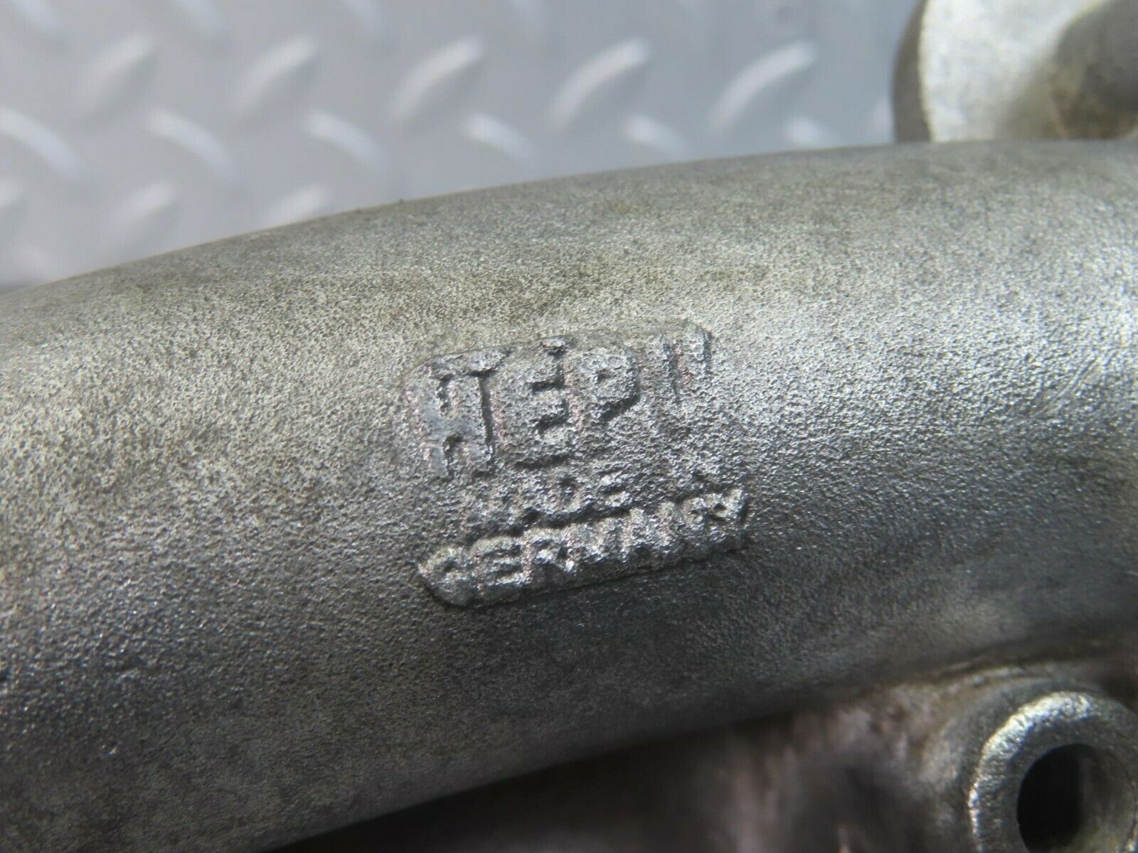 8771 Mercedes-Benz W124 Water Pump