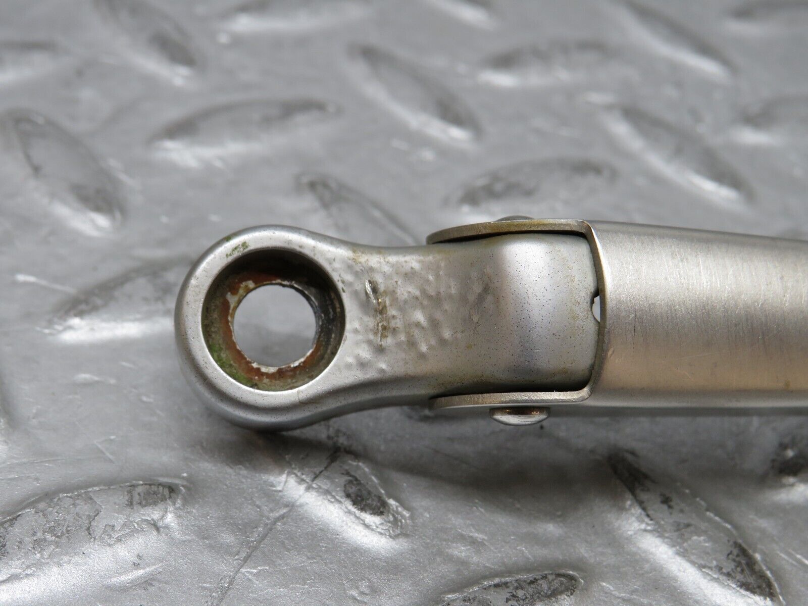 37328 Mercedes-Benz W109 300SEL Windscreen Wiper Arm Left Side