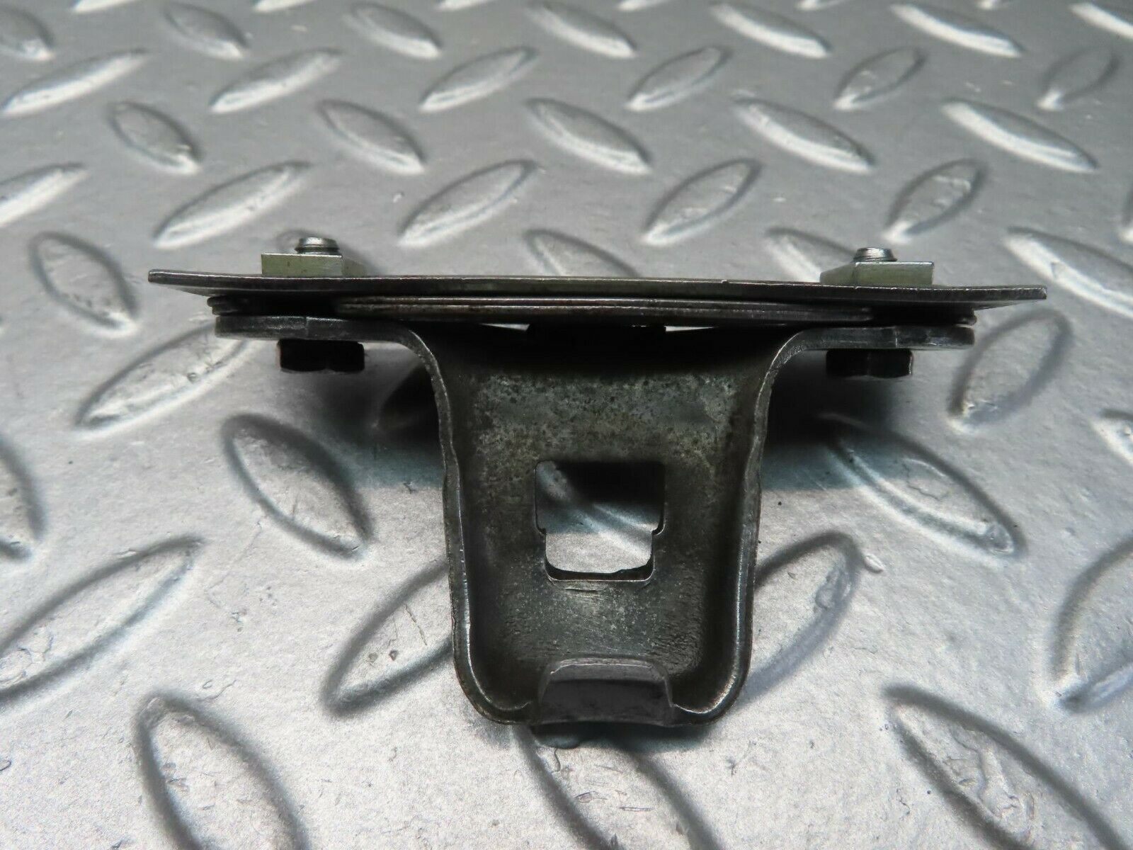 11557 Mercedes-Benz C123 230CE Coupe Trunk Lock Latch 1237580150