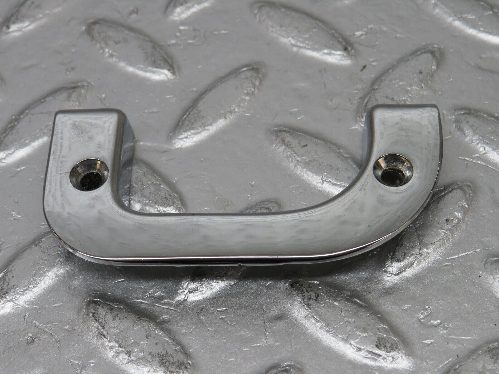 34316 Mercedes-Benz C126 380SEC Left Interior Chrome Door Latch 1237230124