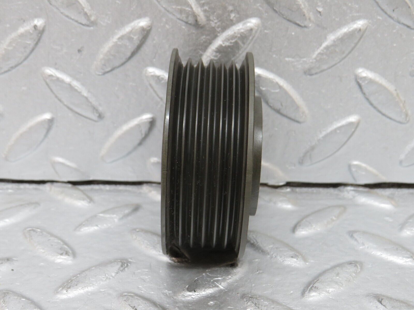 38101 Mercedes-Benz A124 320E Cabriolet Belt Tensioner Pulley 6012001070