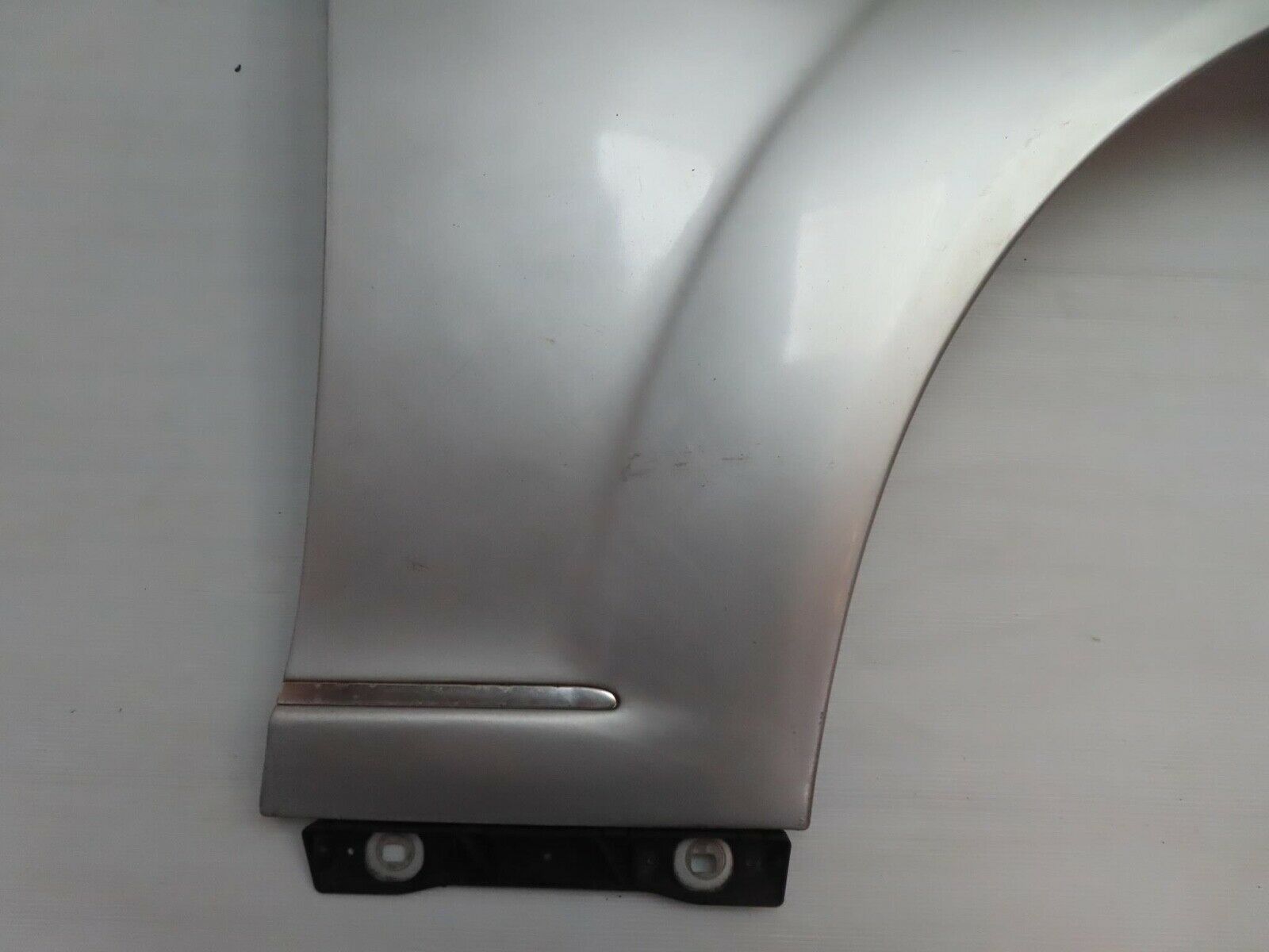 11262 Mercedes-Benz W221 S320 Front Right Wing Fender