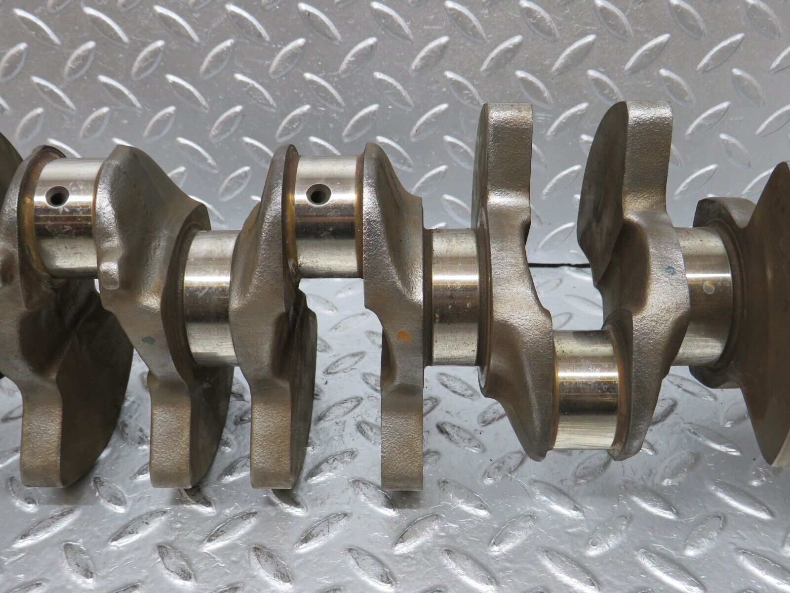 32691 Mercedes-Benz S124 300TE Wagon Crankshaft 103031058