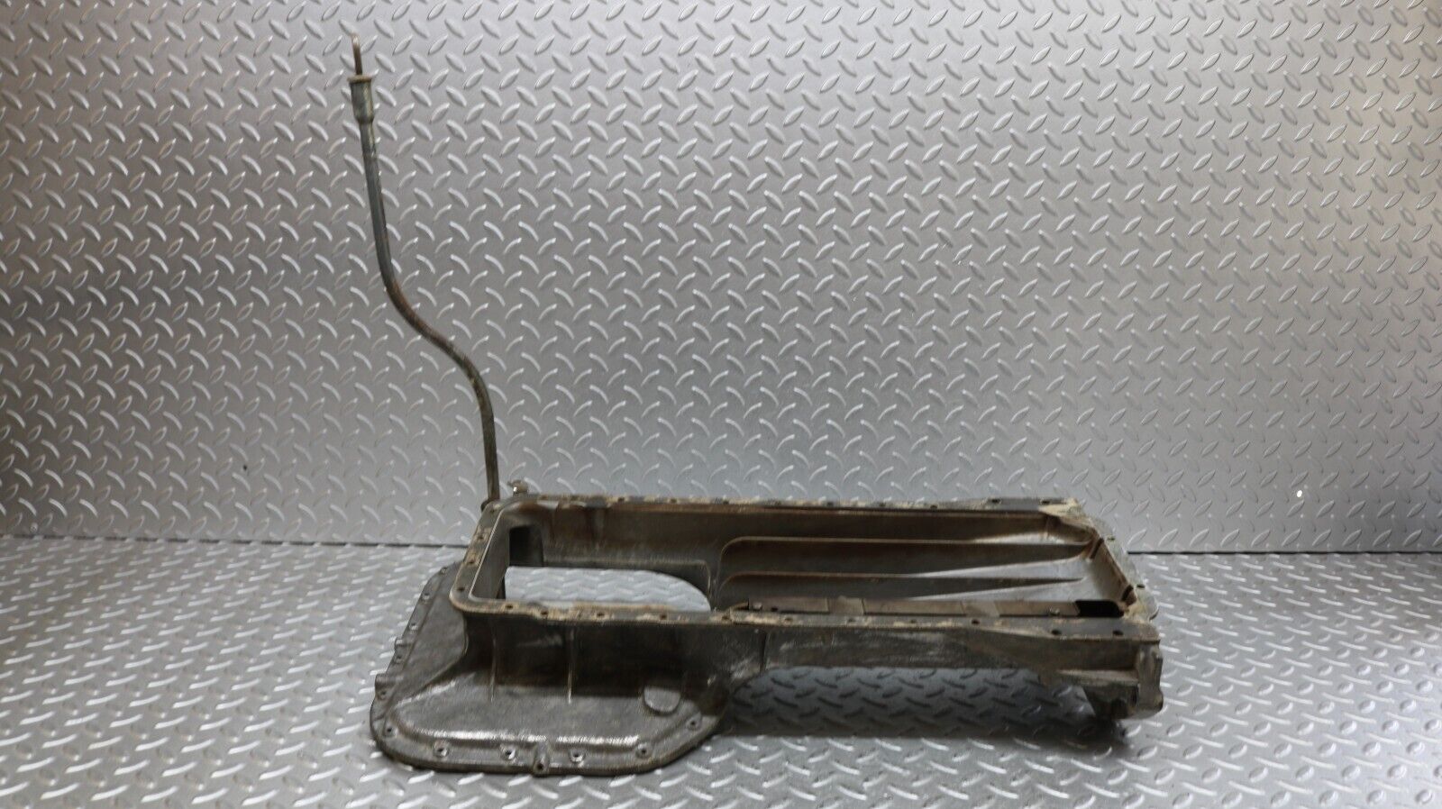 37172 Mercedes-Benz C126 420SEC Coupe Oil Pan Oil Sump 1170140002