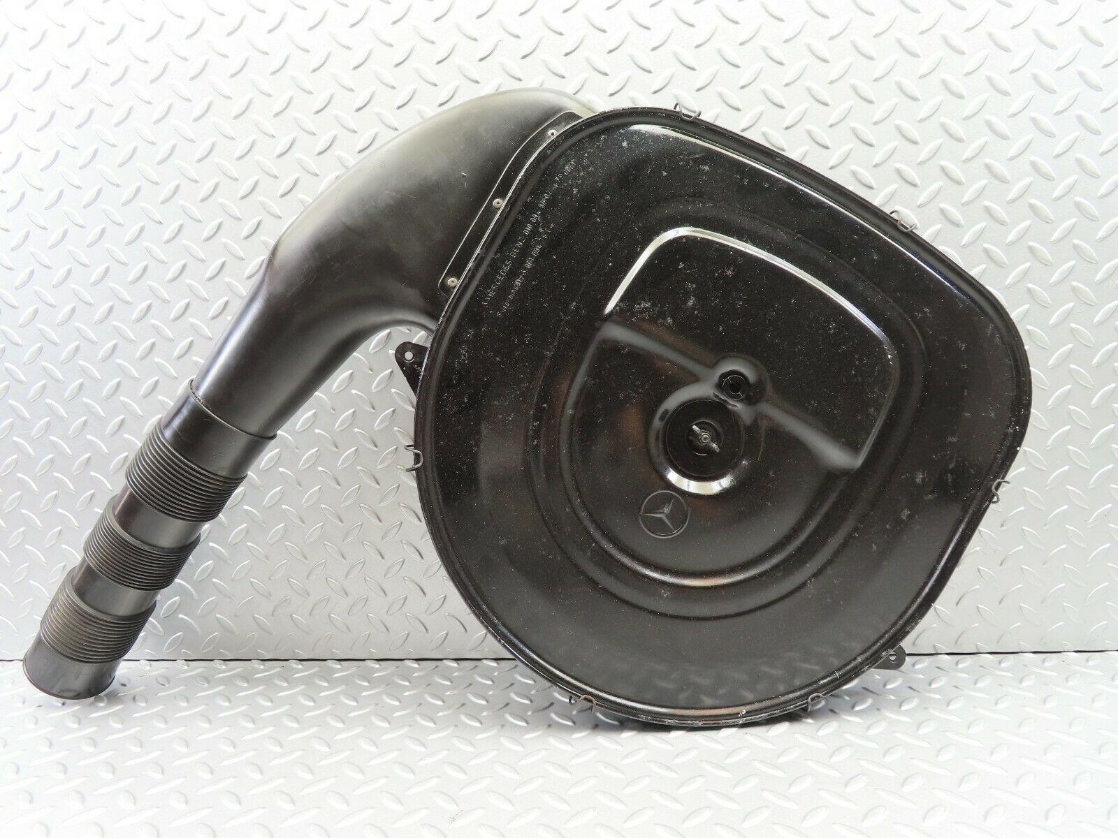 6400 Mercedes-Benz W126 380SE Air Filter Box Housing With Aluminium Cap 0010947804