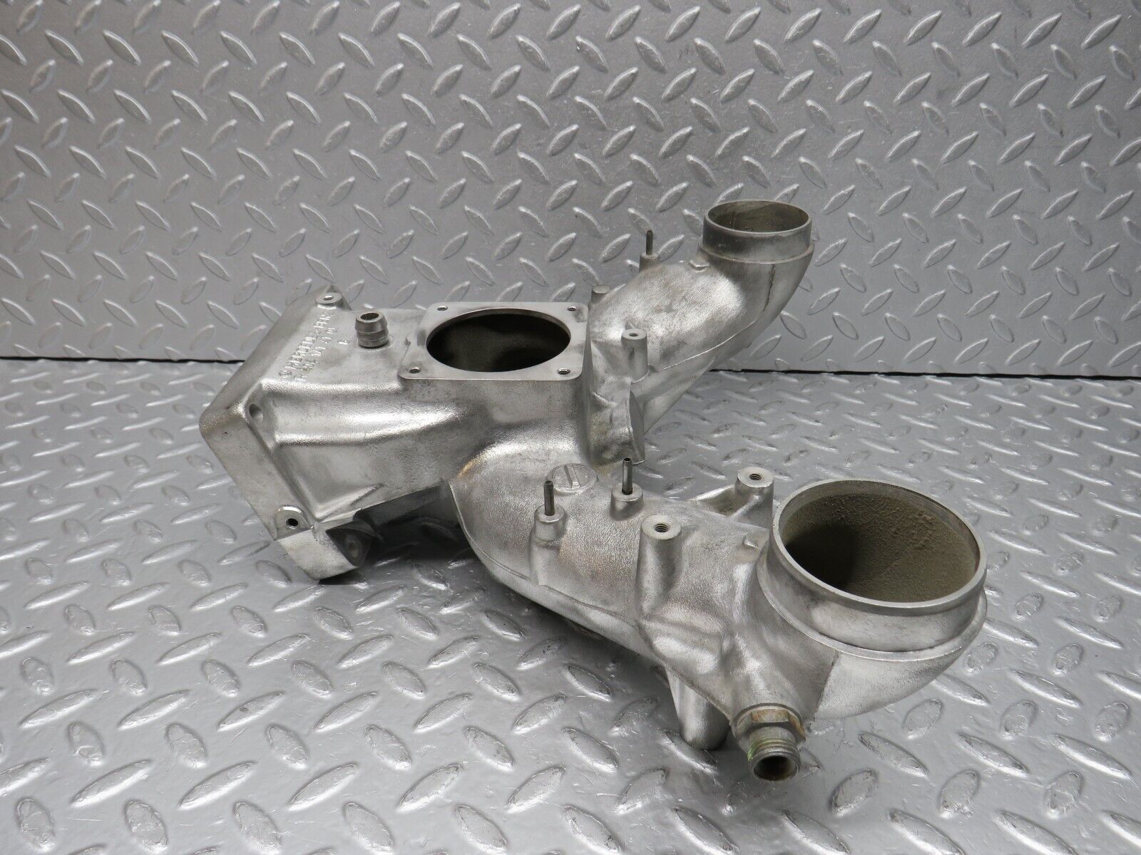 38646 Mercedes-Benz R129 280SL Coupe Air Intake Manifold 1041414101