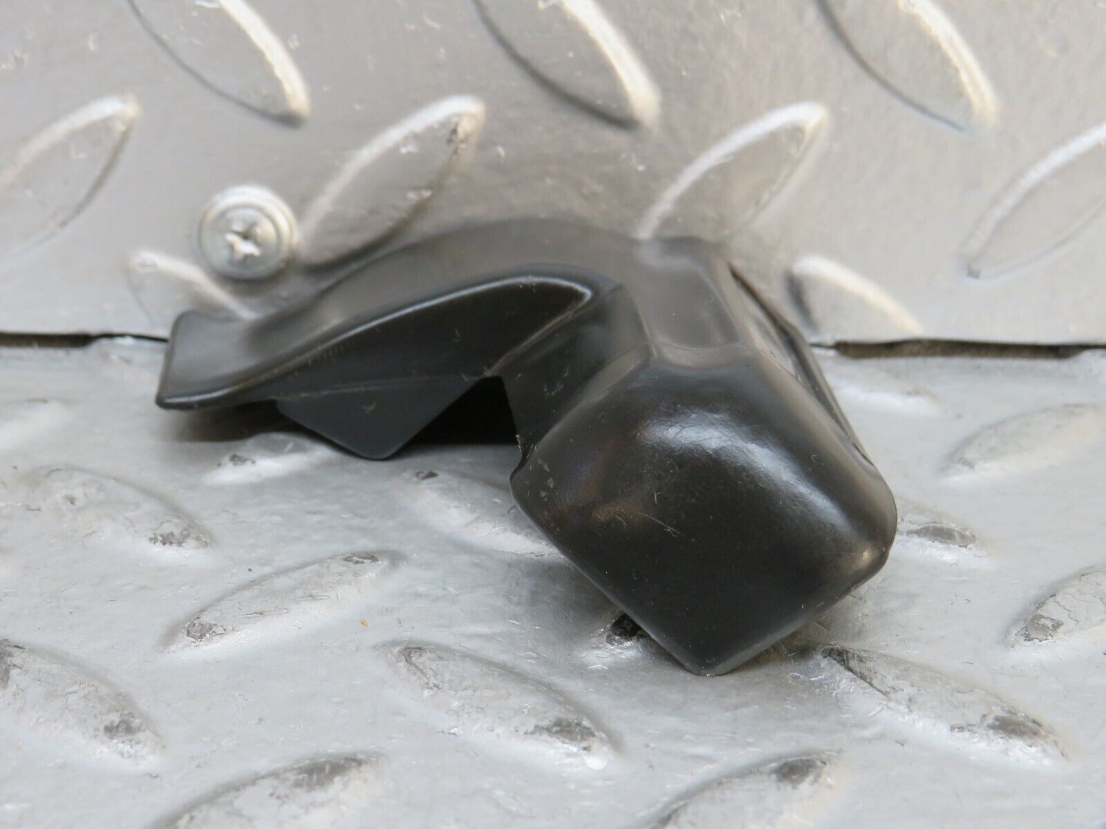 28339 Mercedes-Benz S123 240D Wagon Rear Left Fender Wing Lower Moulding Trim