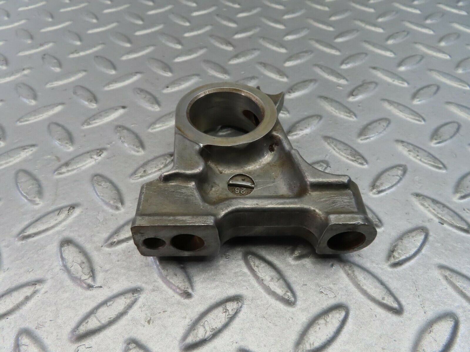 9124 Mercedes-Benz W116 Camshaft Tower Bearing 1160513310