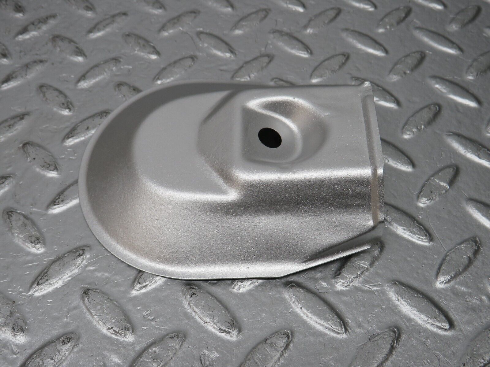 32665 Mercedes-Benz S124 300TE Wagon Engine Mount Bracket Heat Shield