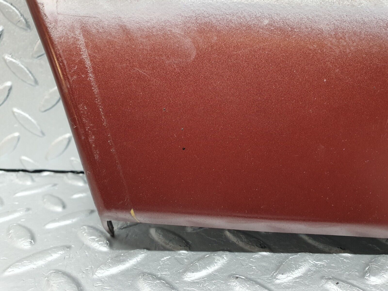 40938 Mercedes-Benz W126 300SE Front Left Fender Wing Moulding Trim 1266903540