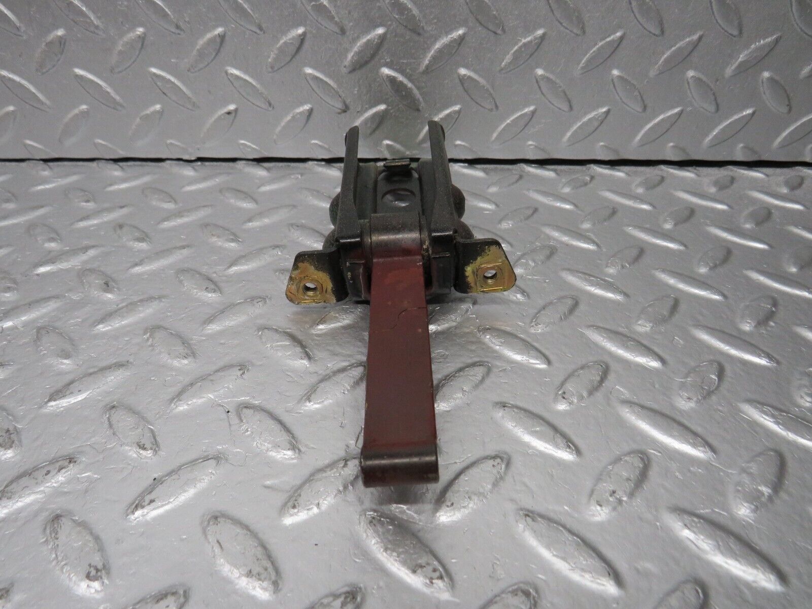 39563 Mercedes-Benz W123 300D Front Right Door Safety Check Strap