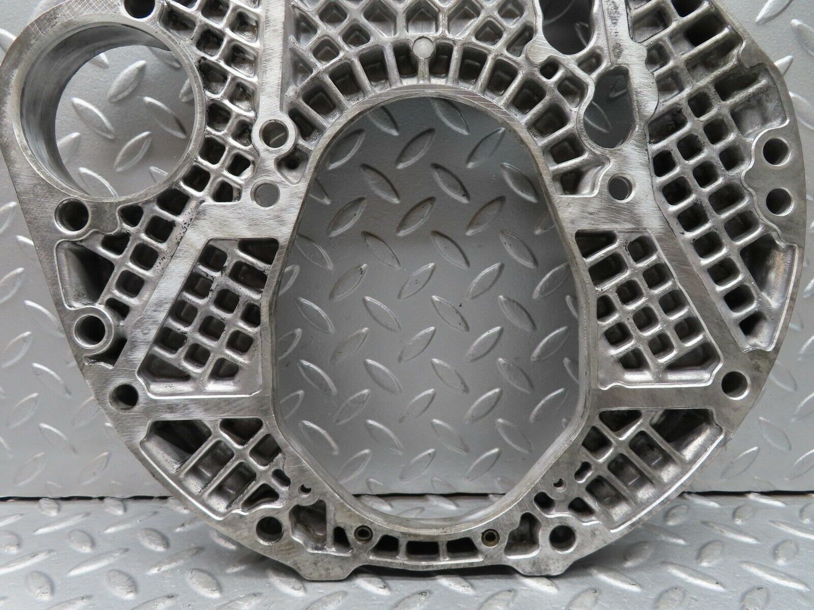 16990 Mercedes-Benz C123 280CE Coupe Gearbox Flange 1100111545