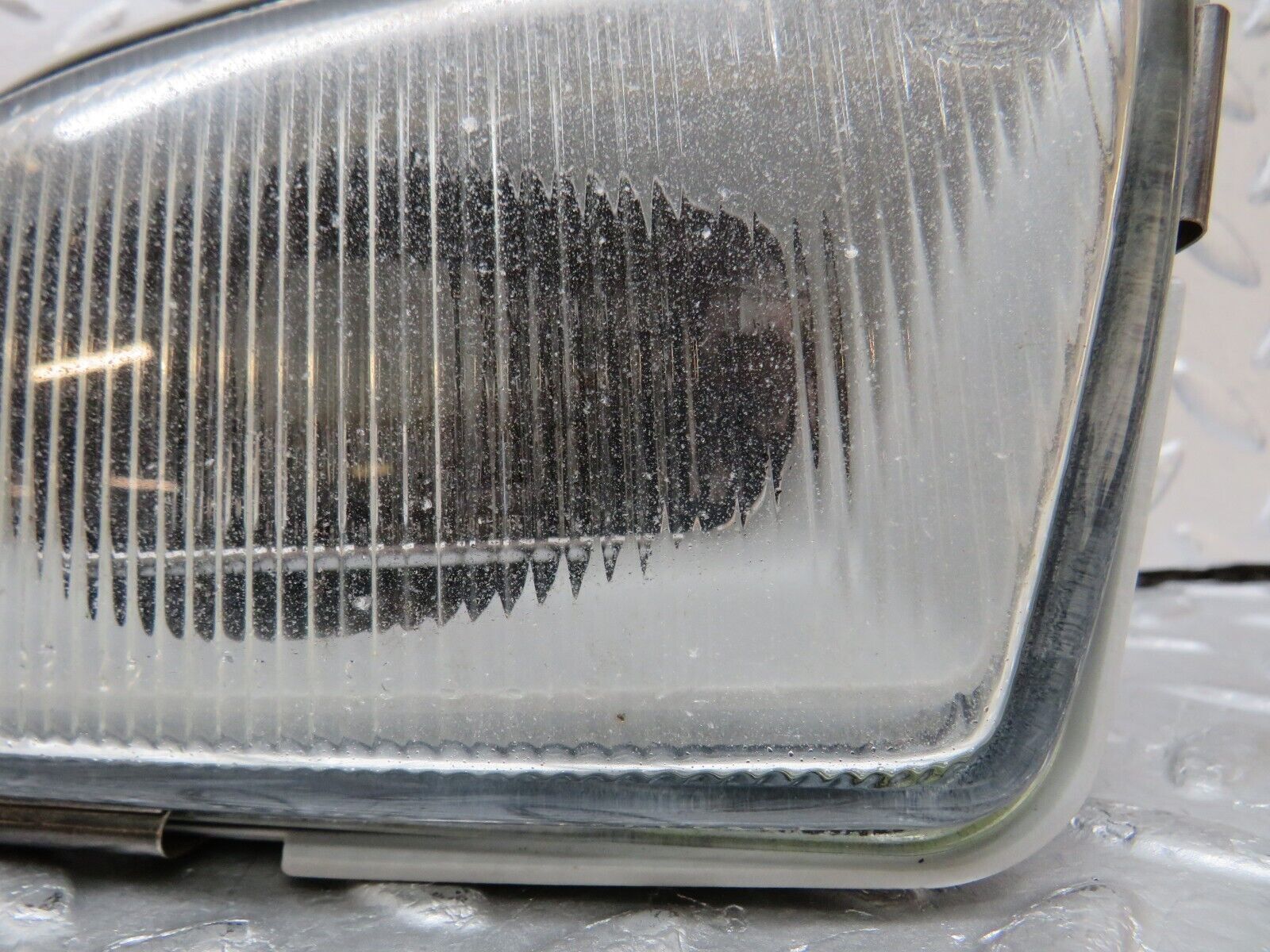 34842 Mercedes-Benz W210 320E Front Left Fog Light Hella 1708200156