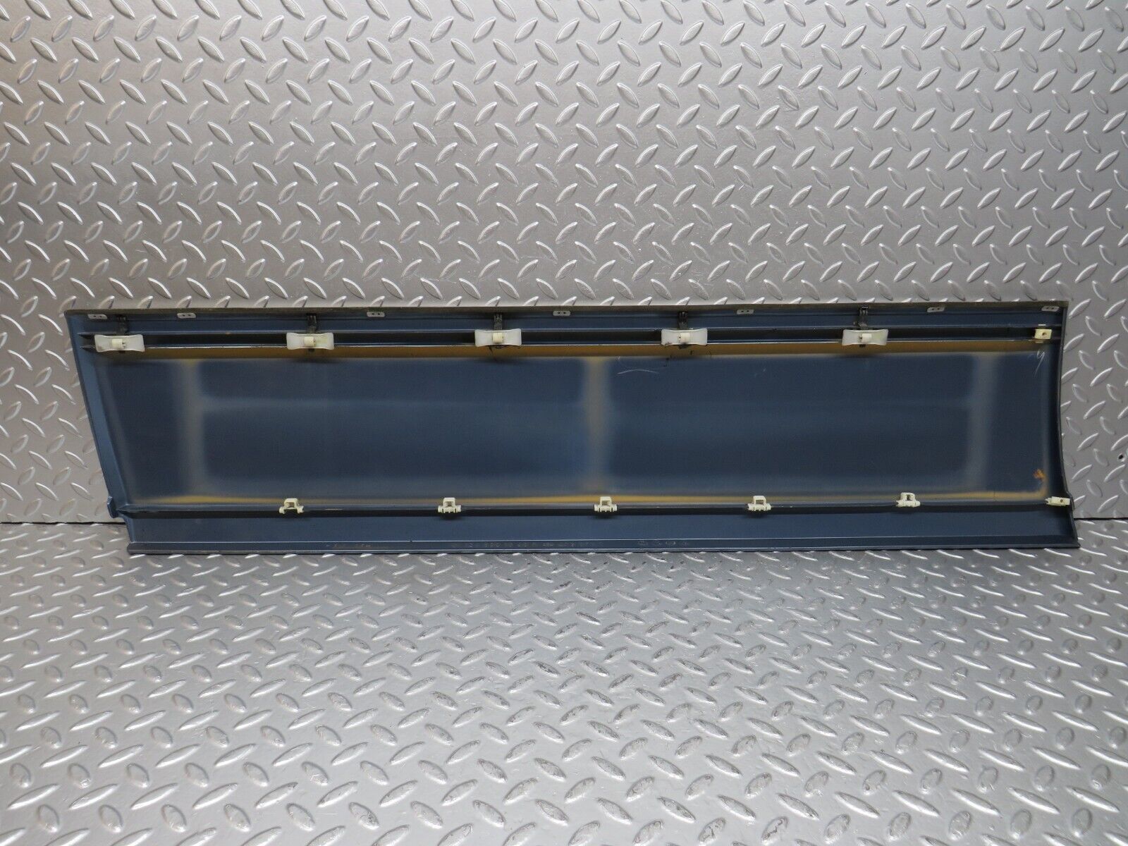 31280 Mercedes-Benz S124 220TE Wagon Front Right Door Lower Trim 1246901640