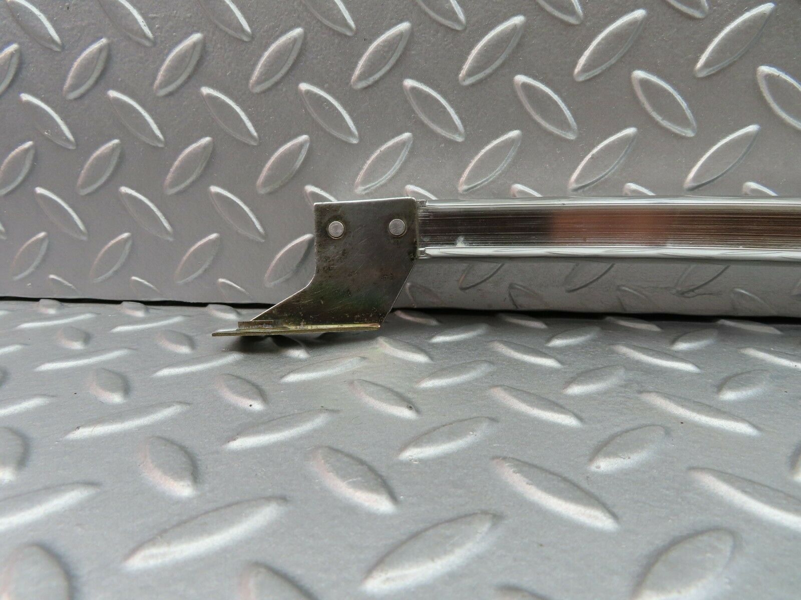 5791 Mercedes-Benz W123 200 Rear Left Chrome Window Channel