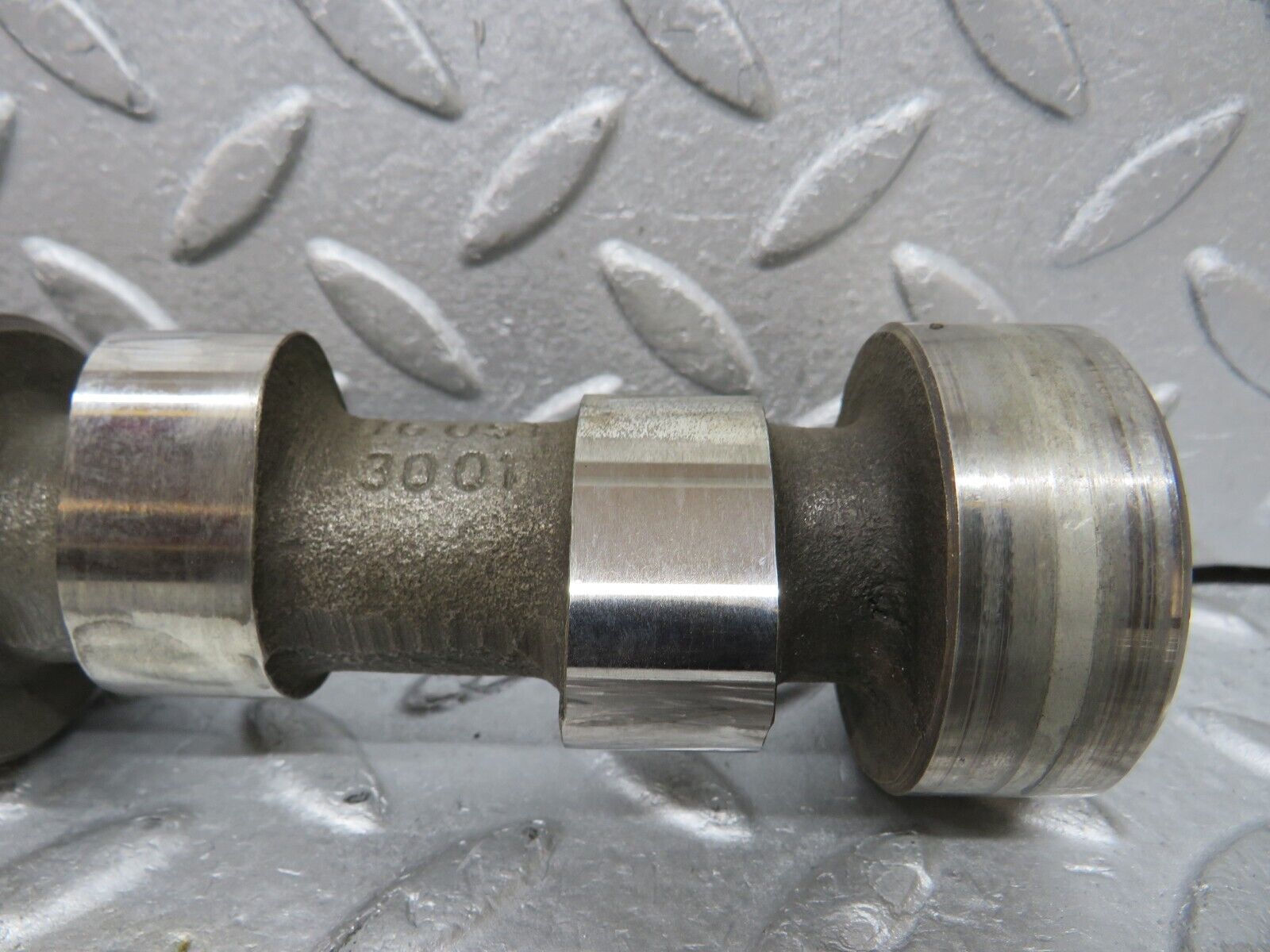 37631 Mercedes-Benz W109 300SEL Camshaft Left Side 1160513001