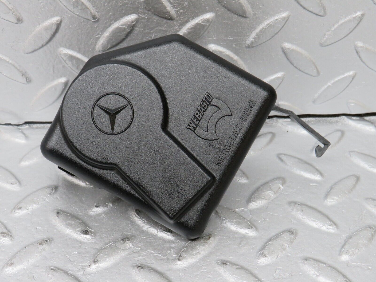 36097 Mercedes-Benz W126 420SE Sunroof Motor Cover Webasto 1247820256