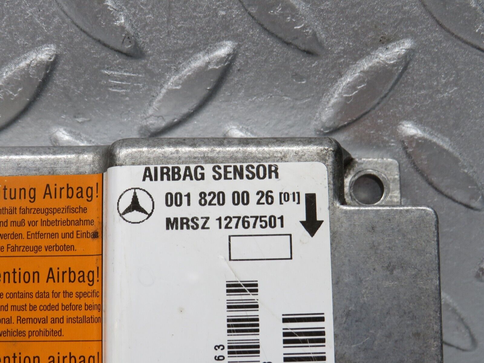 39483 Mercedes-Benz R129 320SL Coupe Airbag Crash Sensor Unit 0018200026