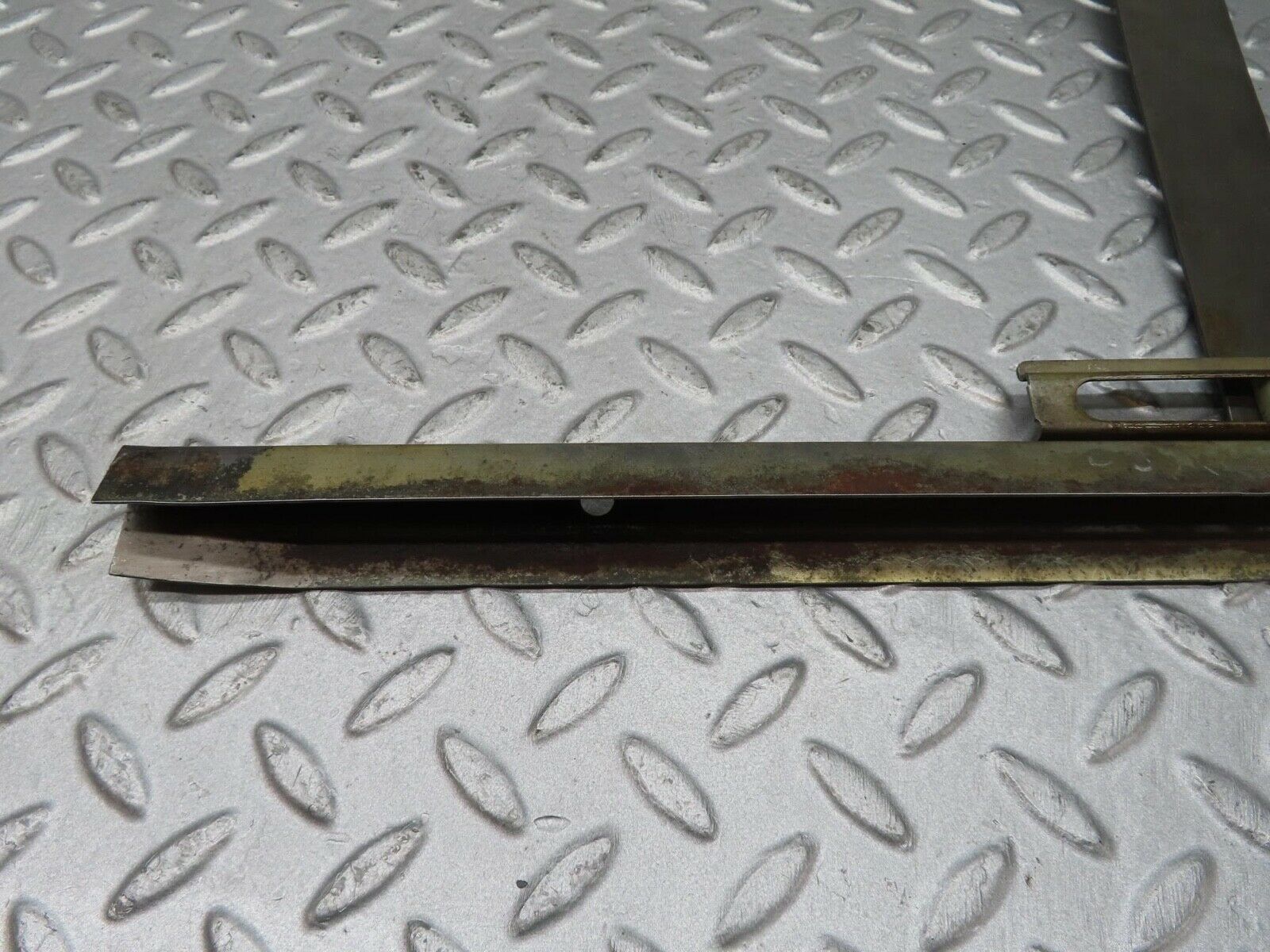 12390 Mercedes-Benz W108 Rear Right Manual Window Regulator