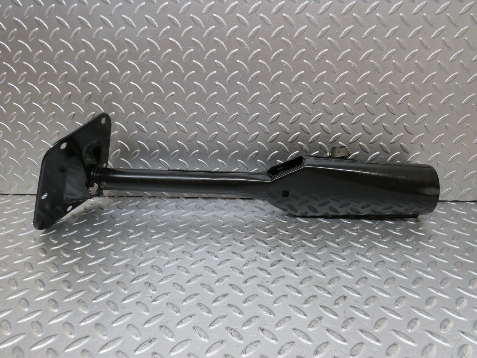 26308 Mercedes-Benz W116 450SE Steering Column Housing