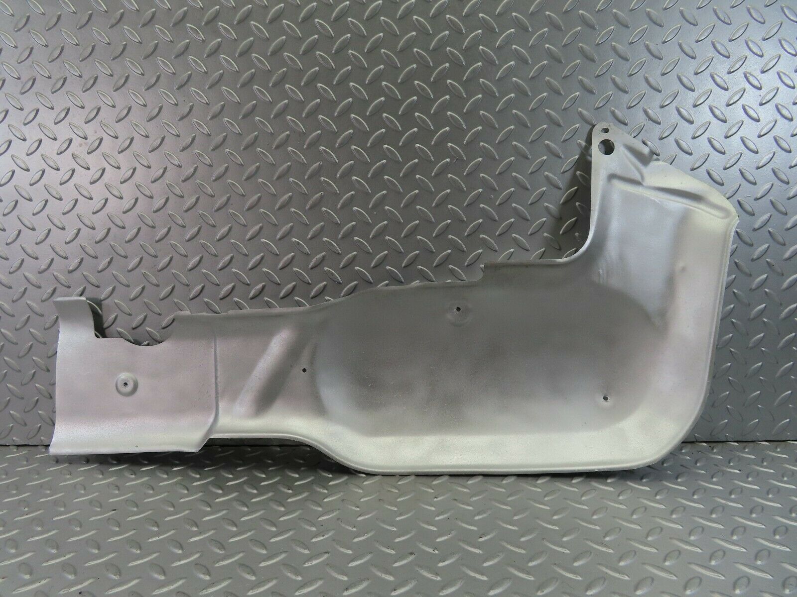 7678 Mercedes-Benz S123 230TE Wagon Exhaust Heat Shield