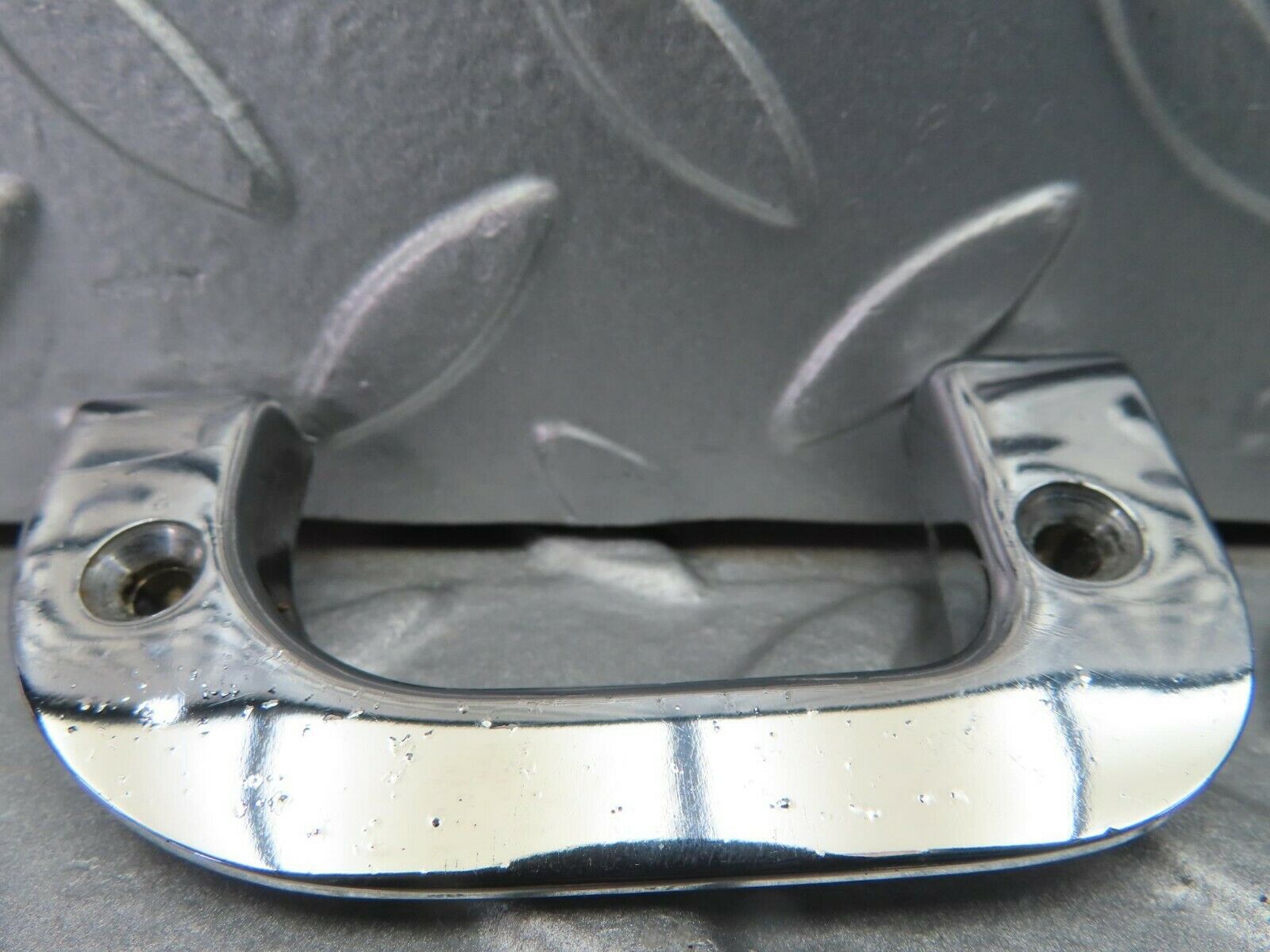 9914 Mercedes-Benz C123 230CE Coupe Right Interior Chrome Door Latch Trim