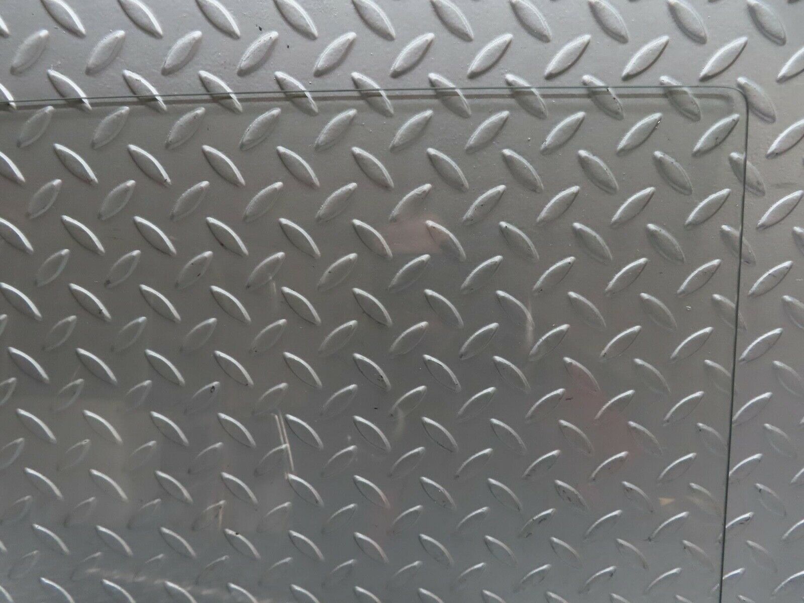 13067 Mercedes-Benz W111 220SE Rear Right Door Window Glass