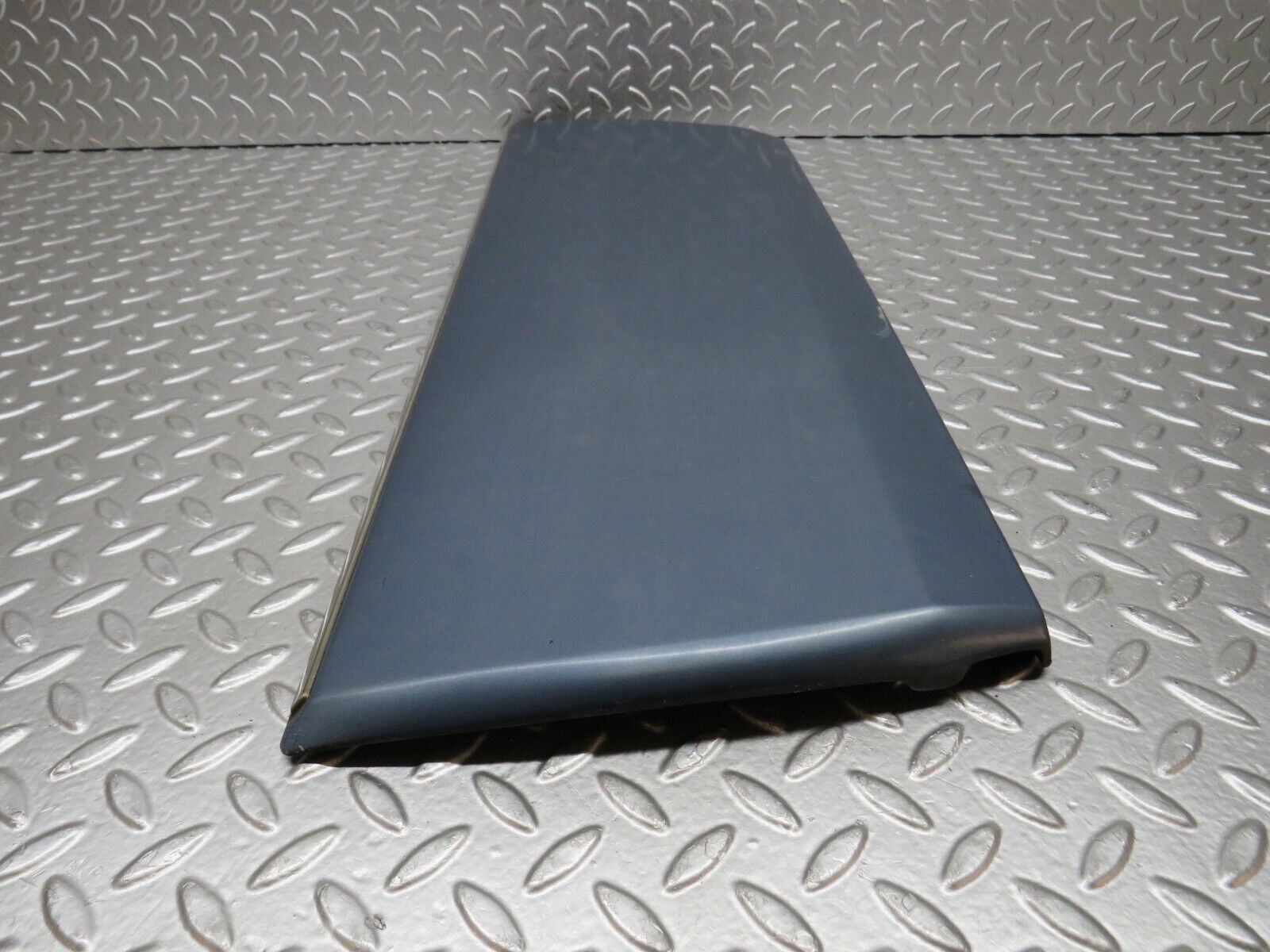 31296 Mercedes-Benz S124 220TE Wagon Rear Left Door Lower Moulding 1246901740