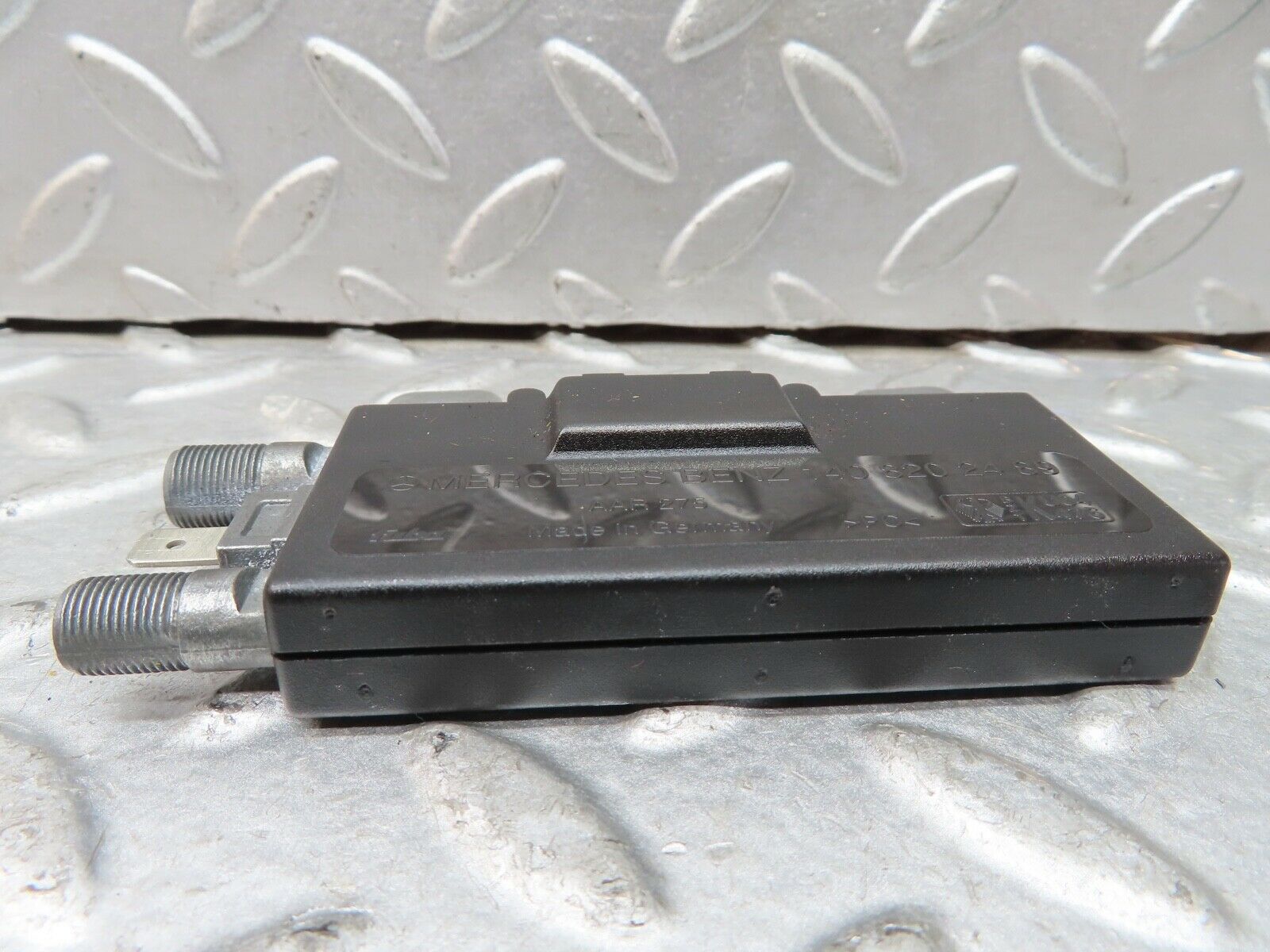 19390 Mercedes-Benz C140 CL420 Coupe Radio Antenne Amplifier 1408202489