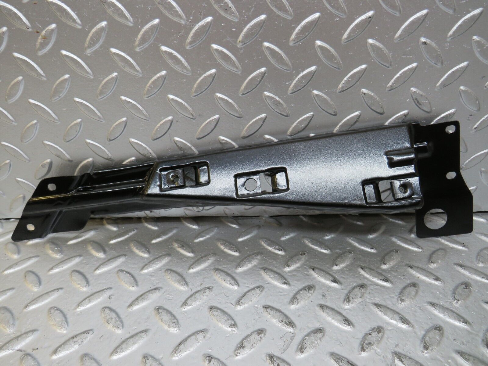 26506 Mercedes-Benz C124 220CE Coupe Rear Window Channel Support Right Side