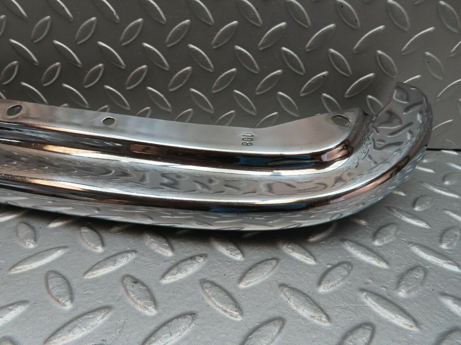 10624 Mercedes-Benz W108 Rear Left Upper Bumper Corner